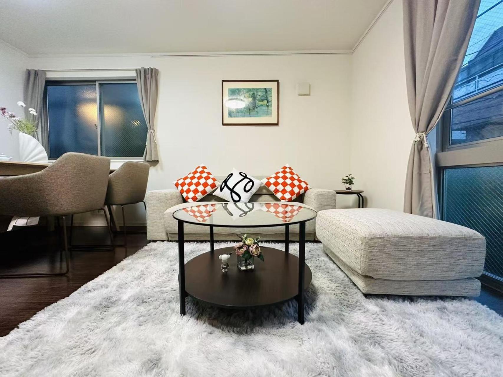Apartment photo 1