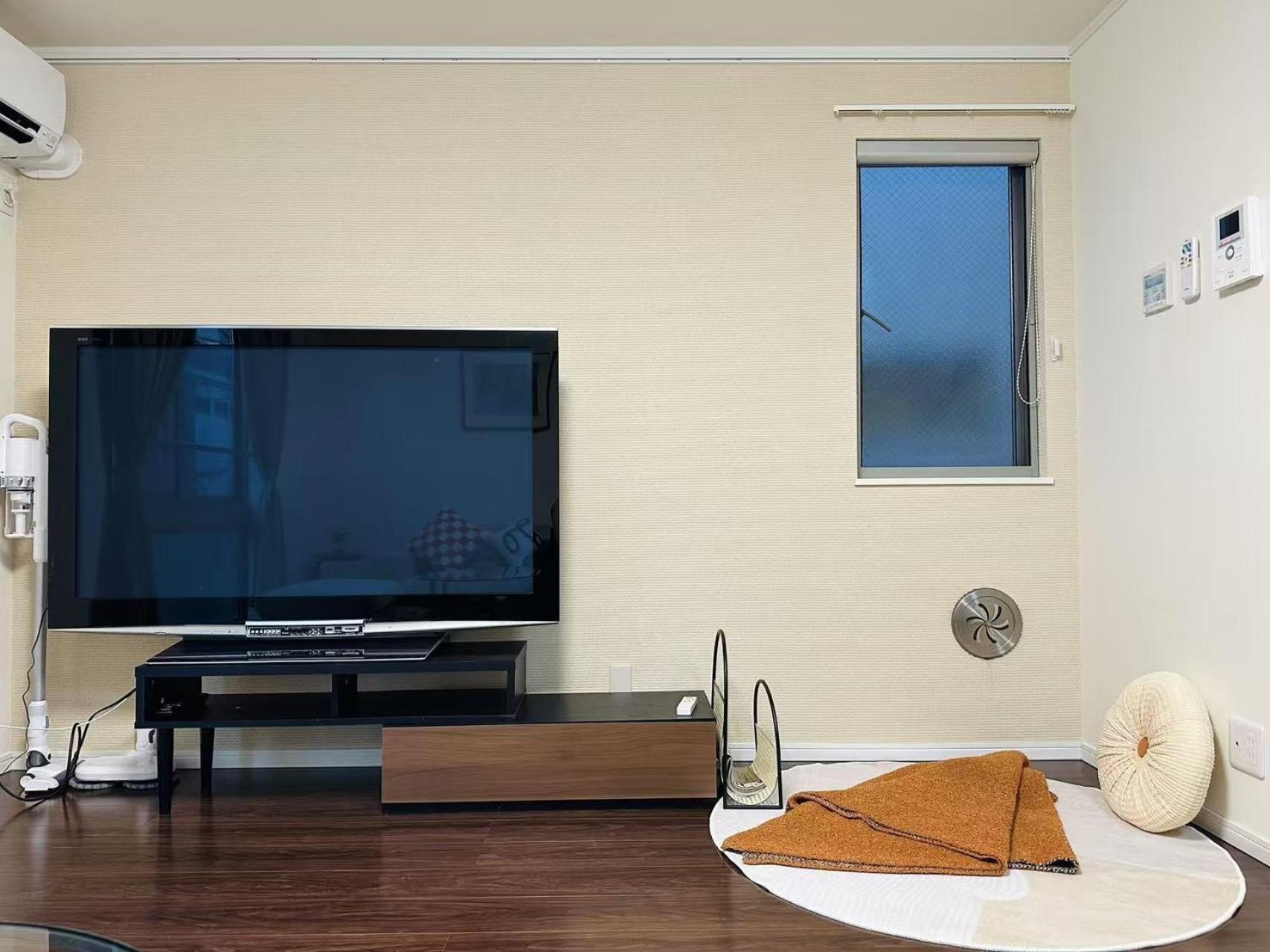 Apartment photo 2