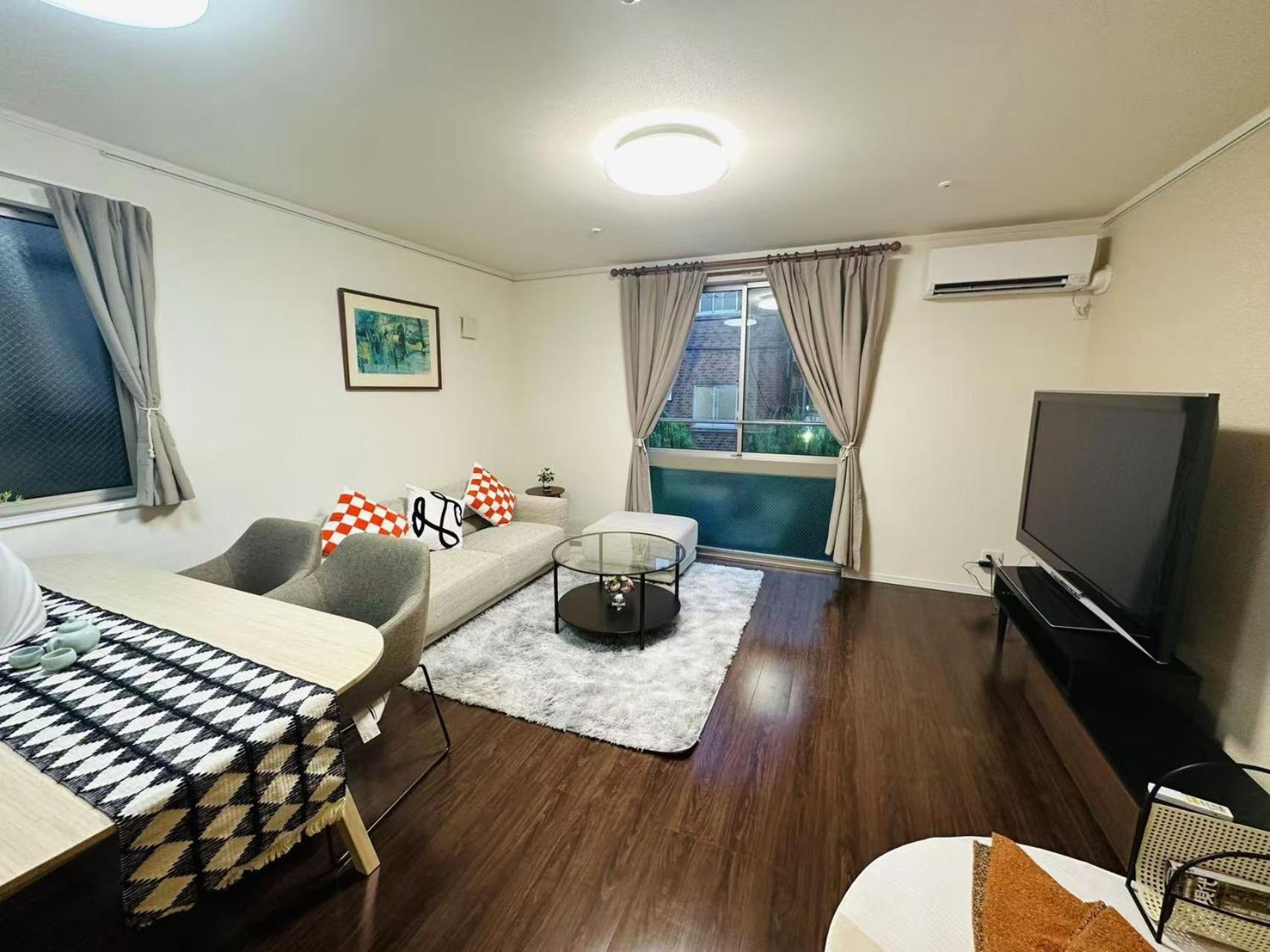 Apartment photo 3