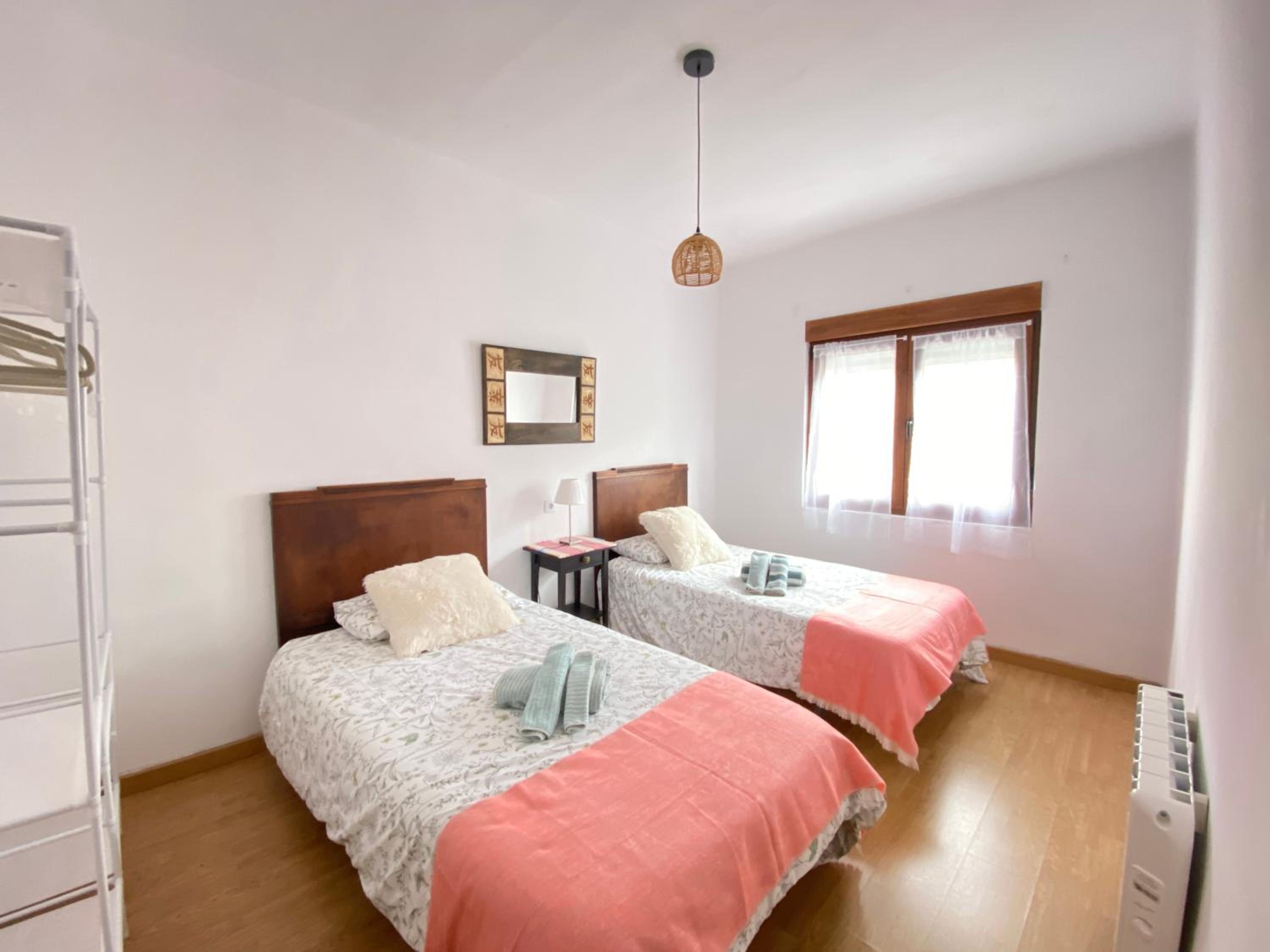 Two-Bedroom Deluxe Apartment photo 2