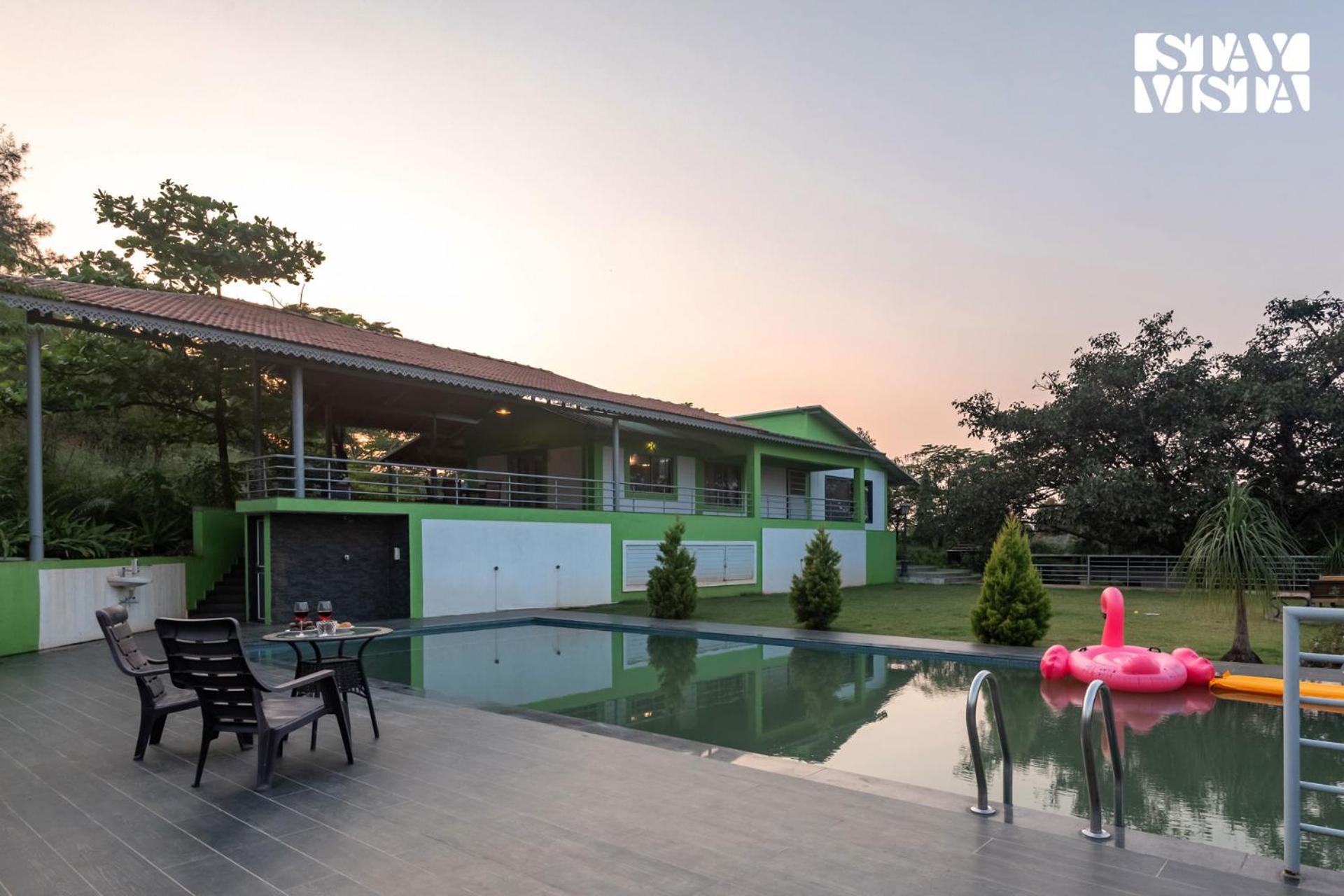 Villa photo 3