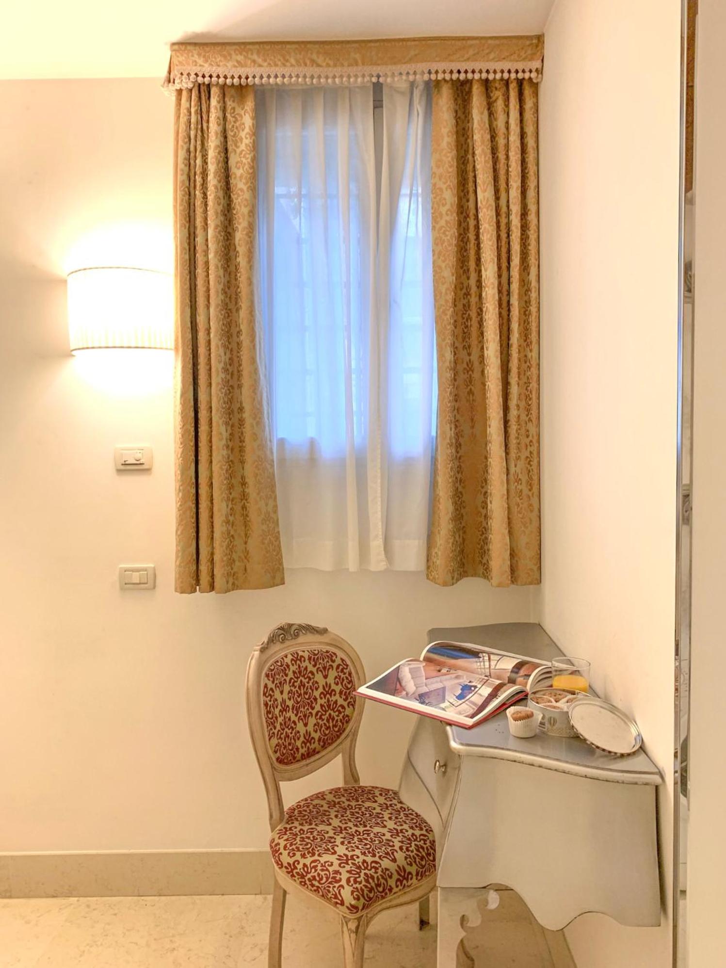 Superior One-Bedroom Apartment photo 3