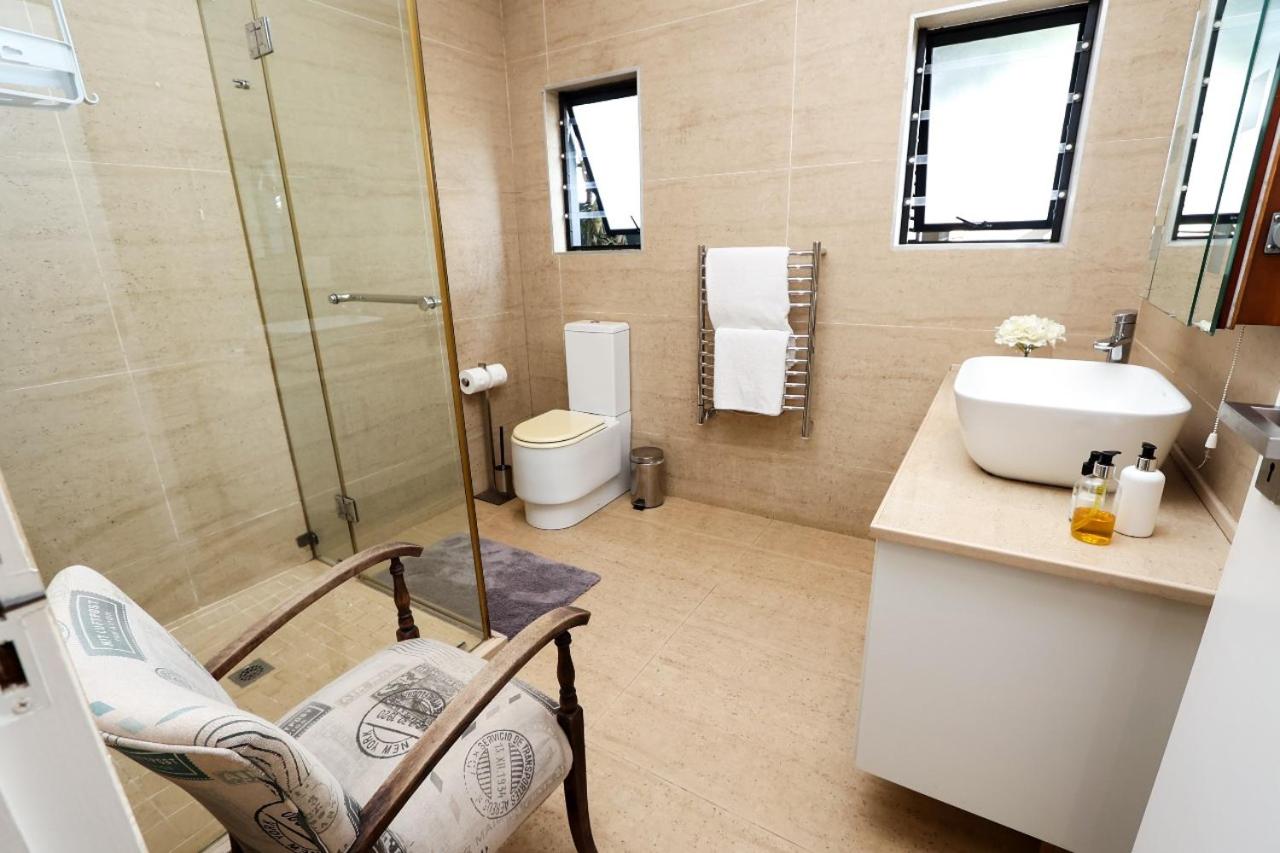 Twin/Double Room photo 2