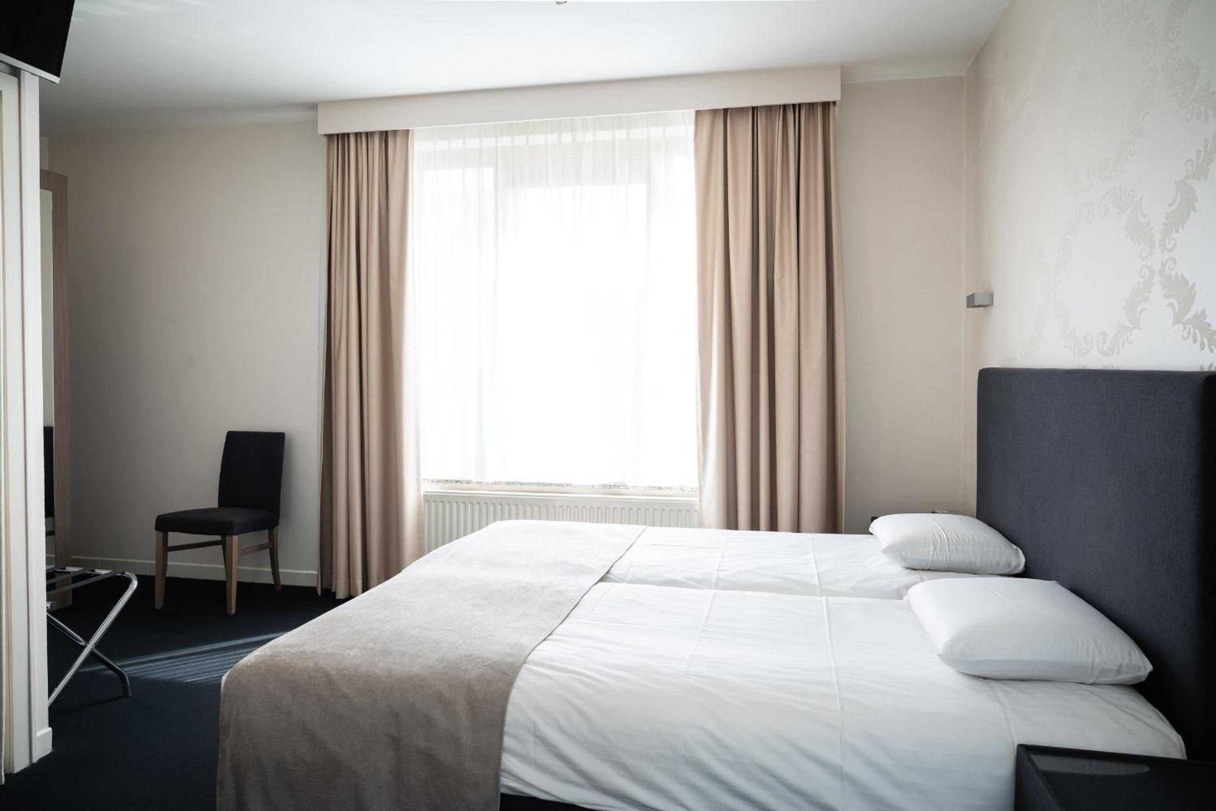 Superior Twin Room photo 2