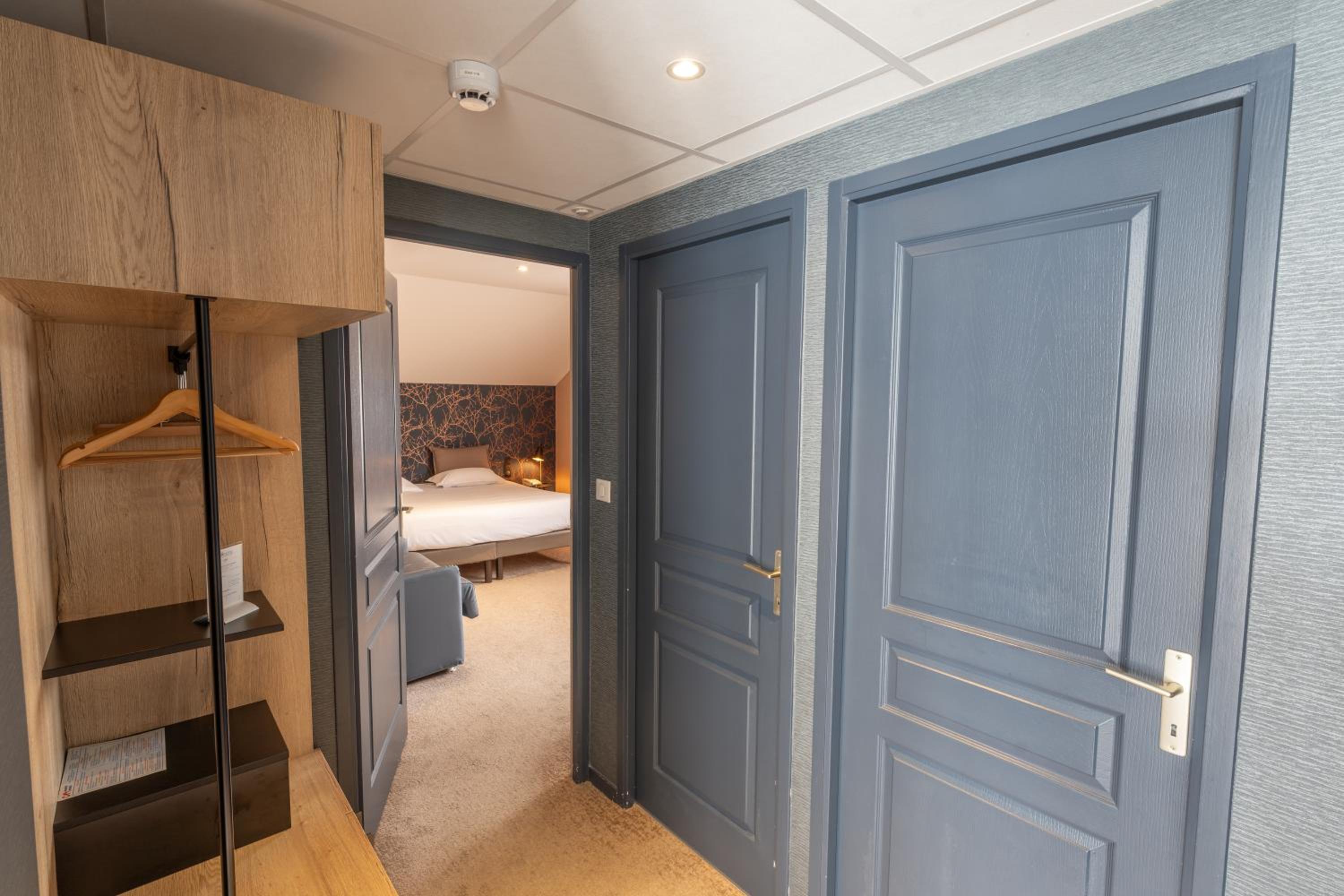 Standard Triple Room - Photo 3