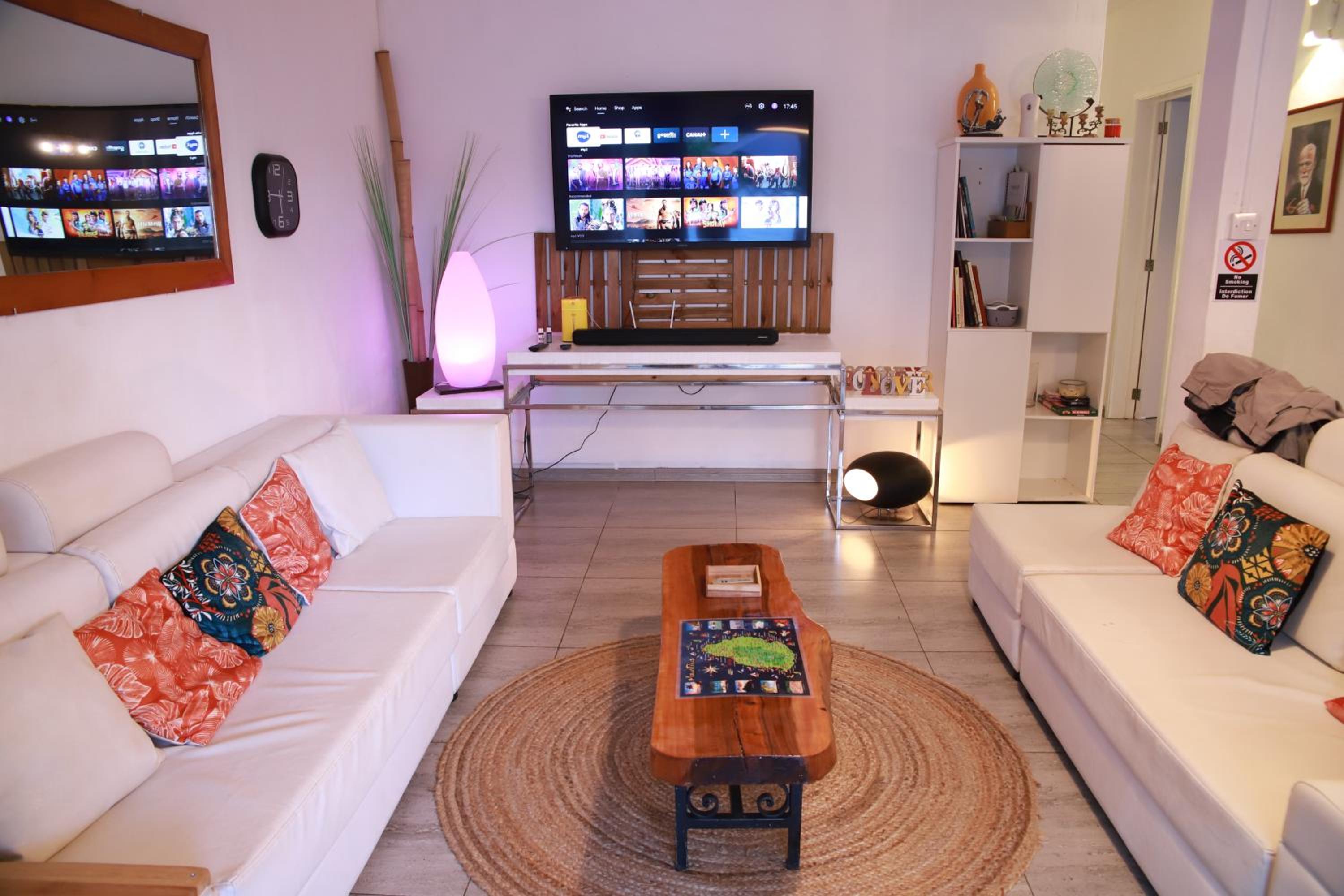 Three-Bedroom Villa photo 1
