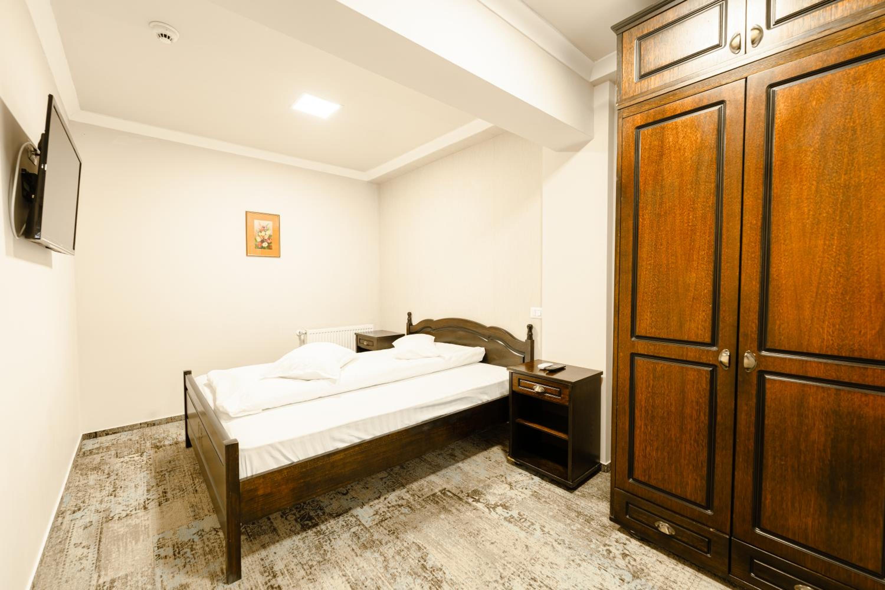 Family Room with Terrace photo 2