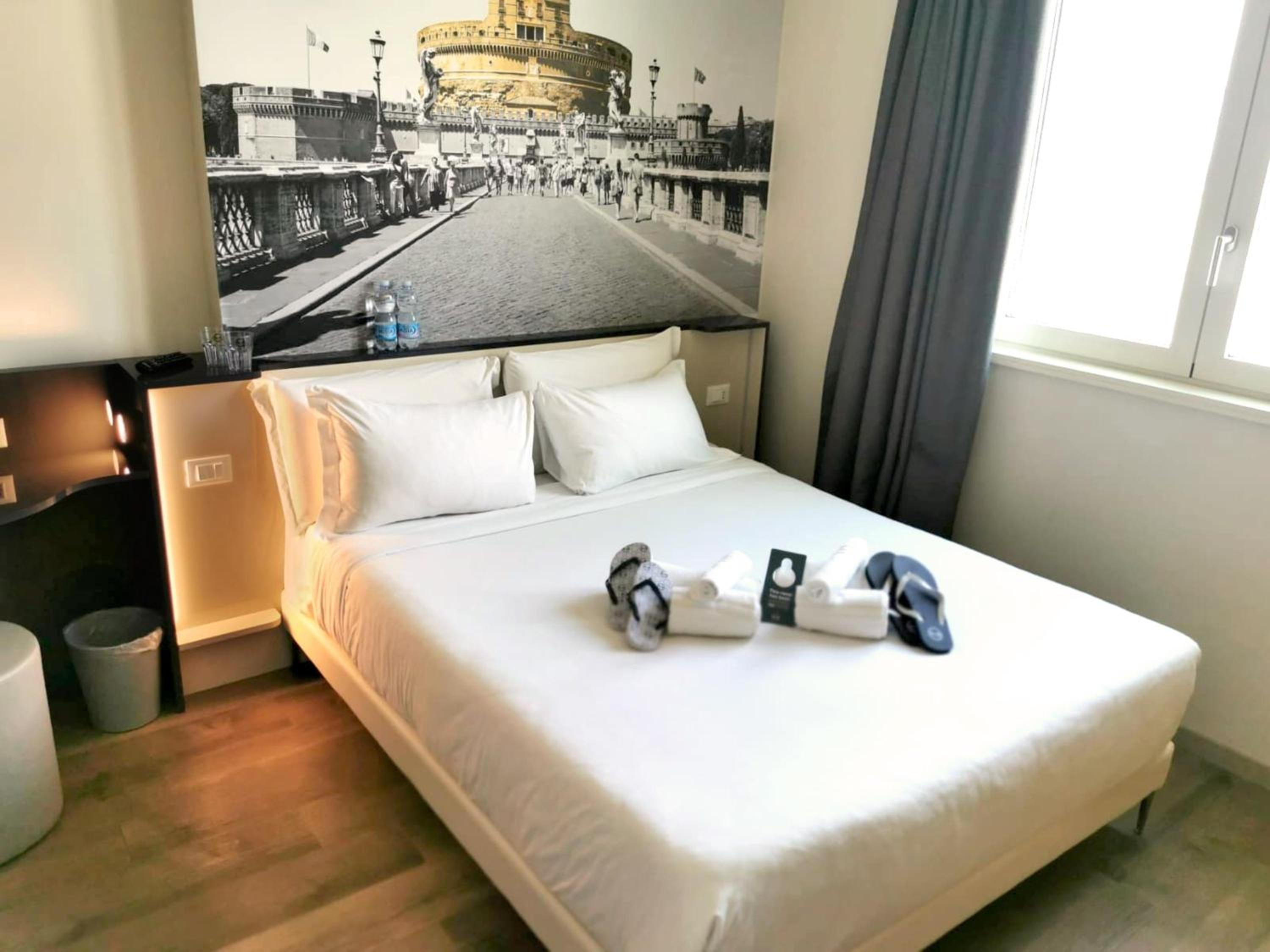 Superior Double Room - Photo 2