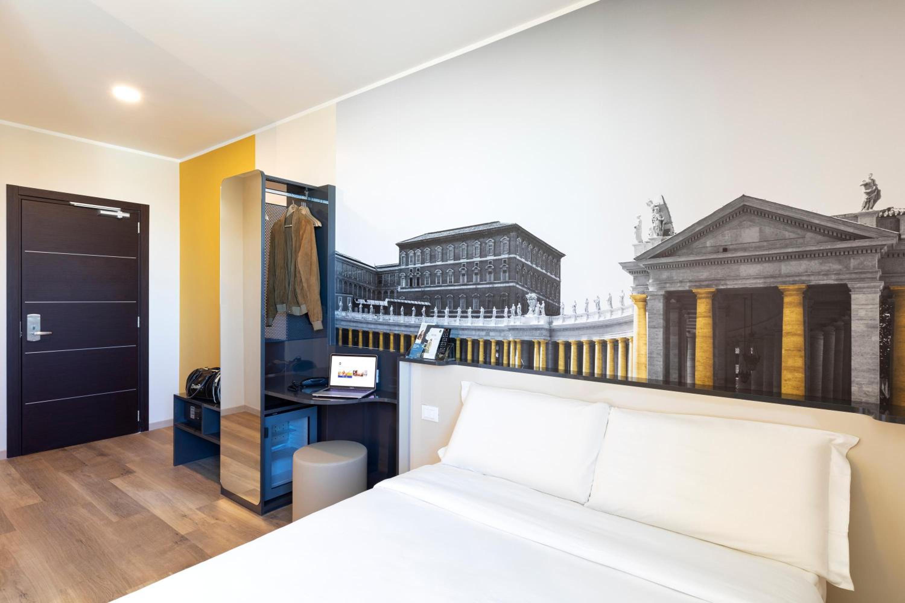 Double Room - Photo 4