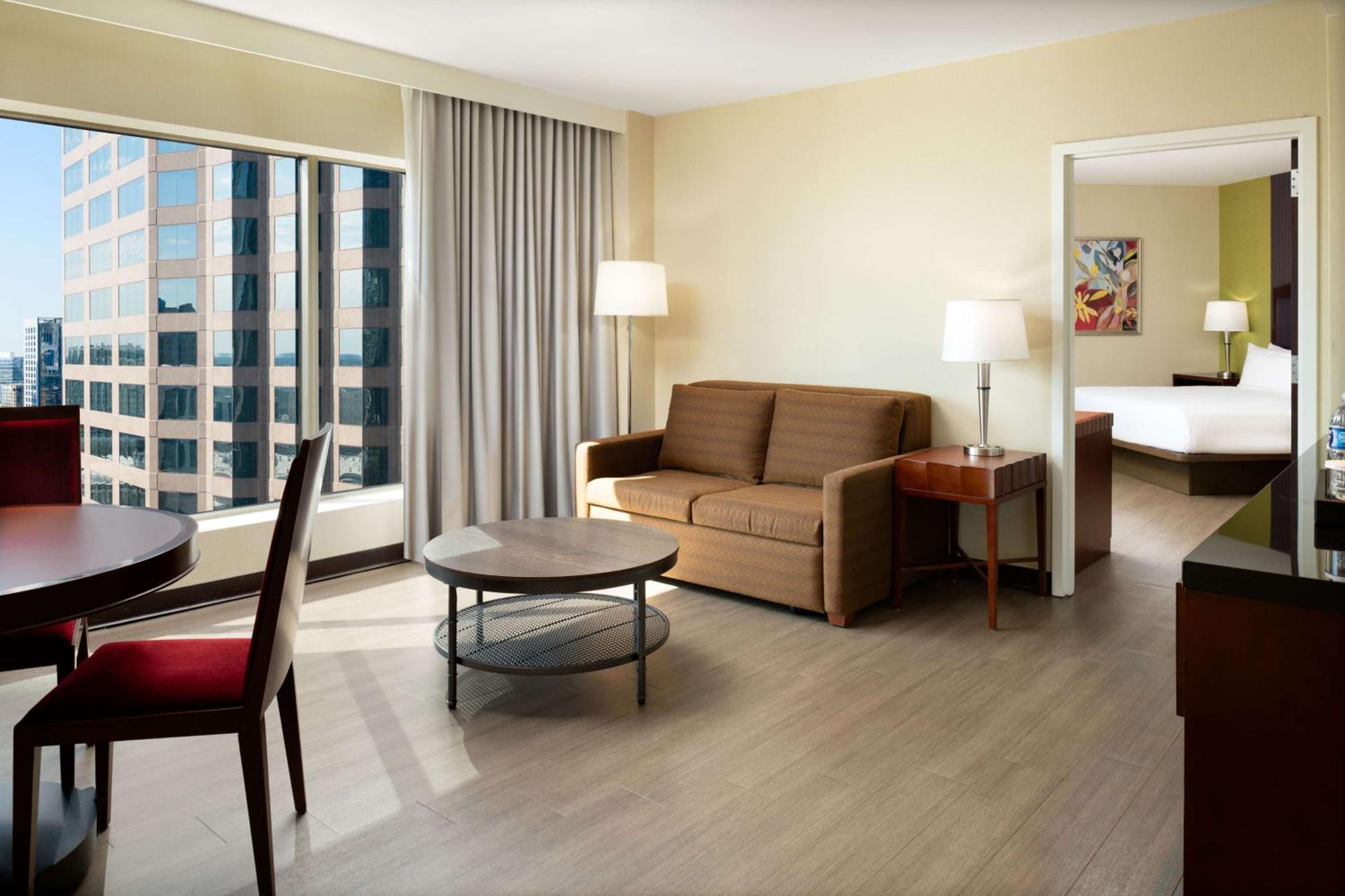Junior King Suite with Seating Area - Photo 1