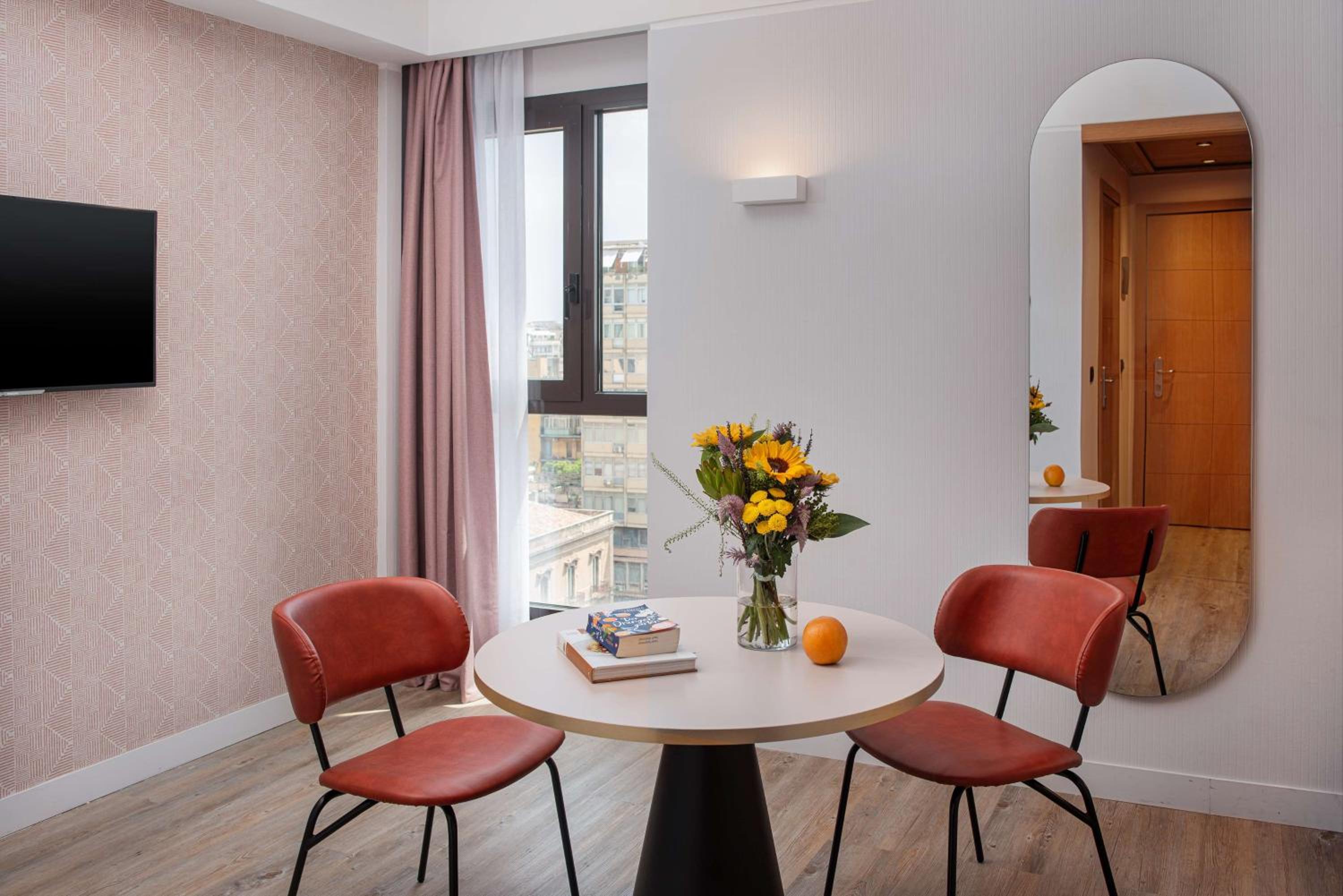 Suite with Etna View - Photo 3