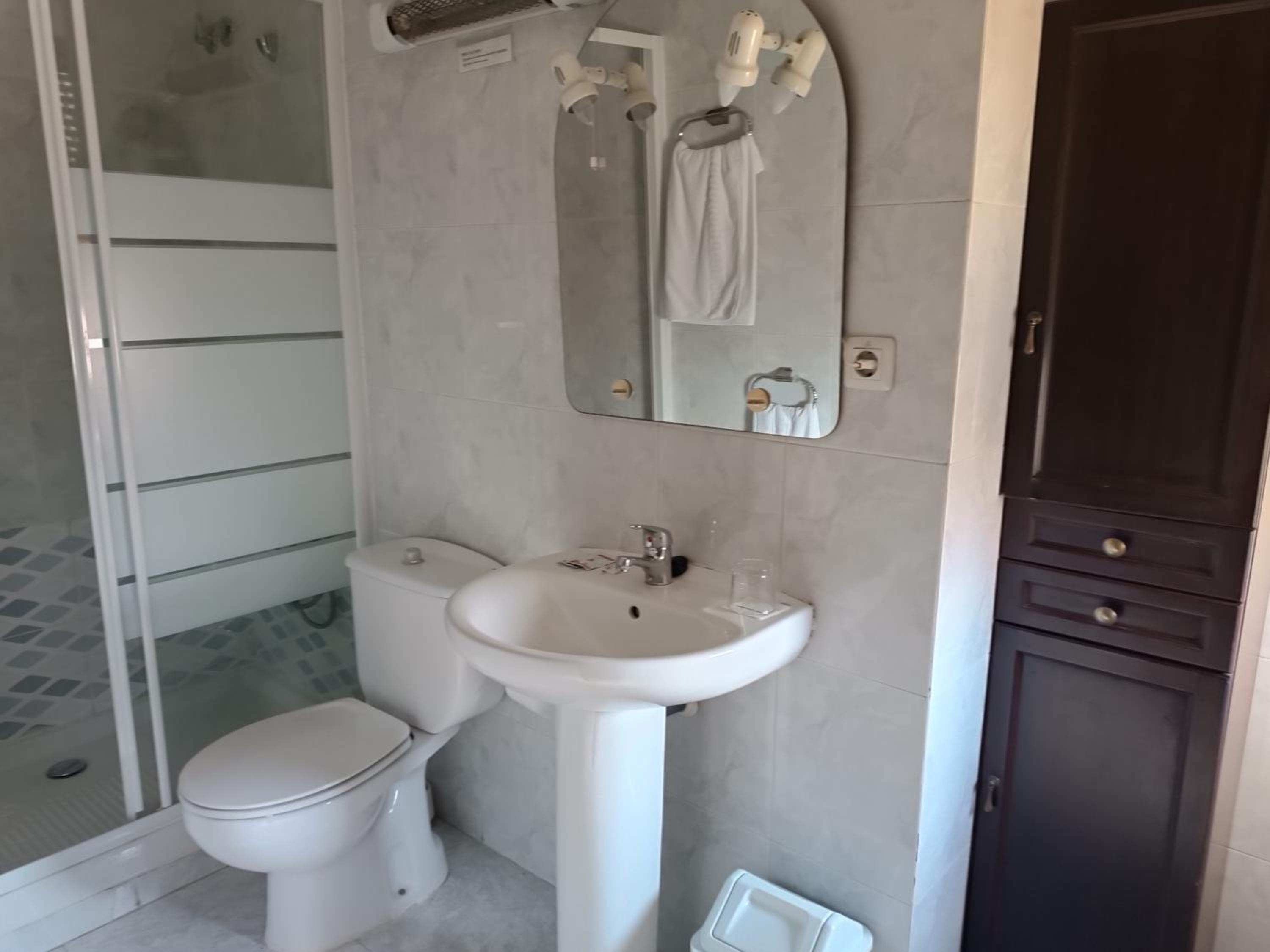 Large Double Room photo 2