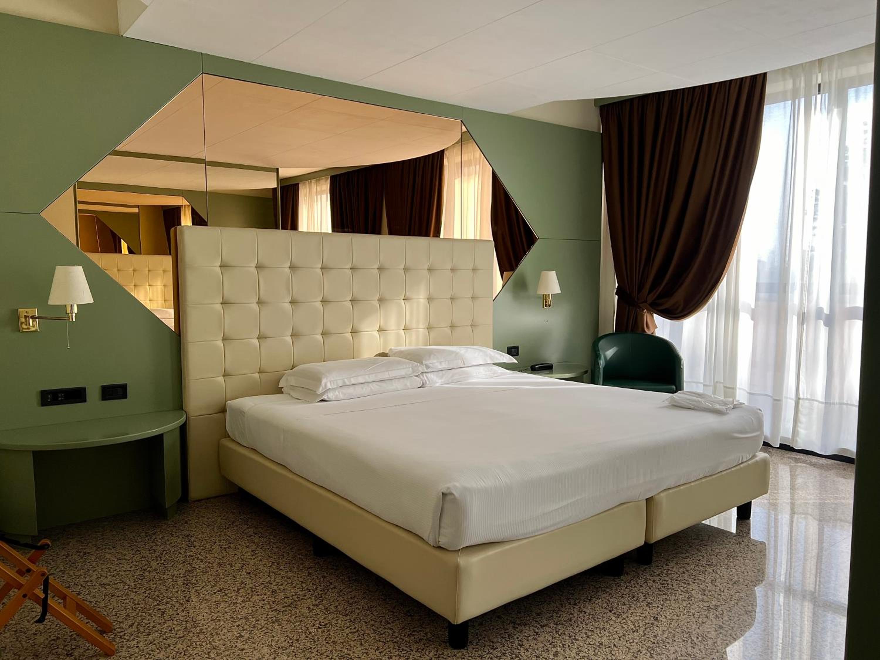 Suite photo 1