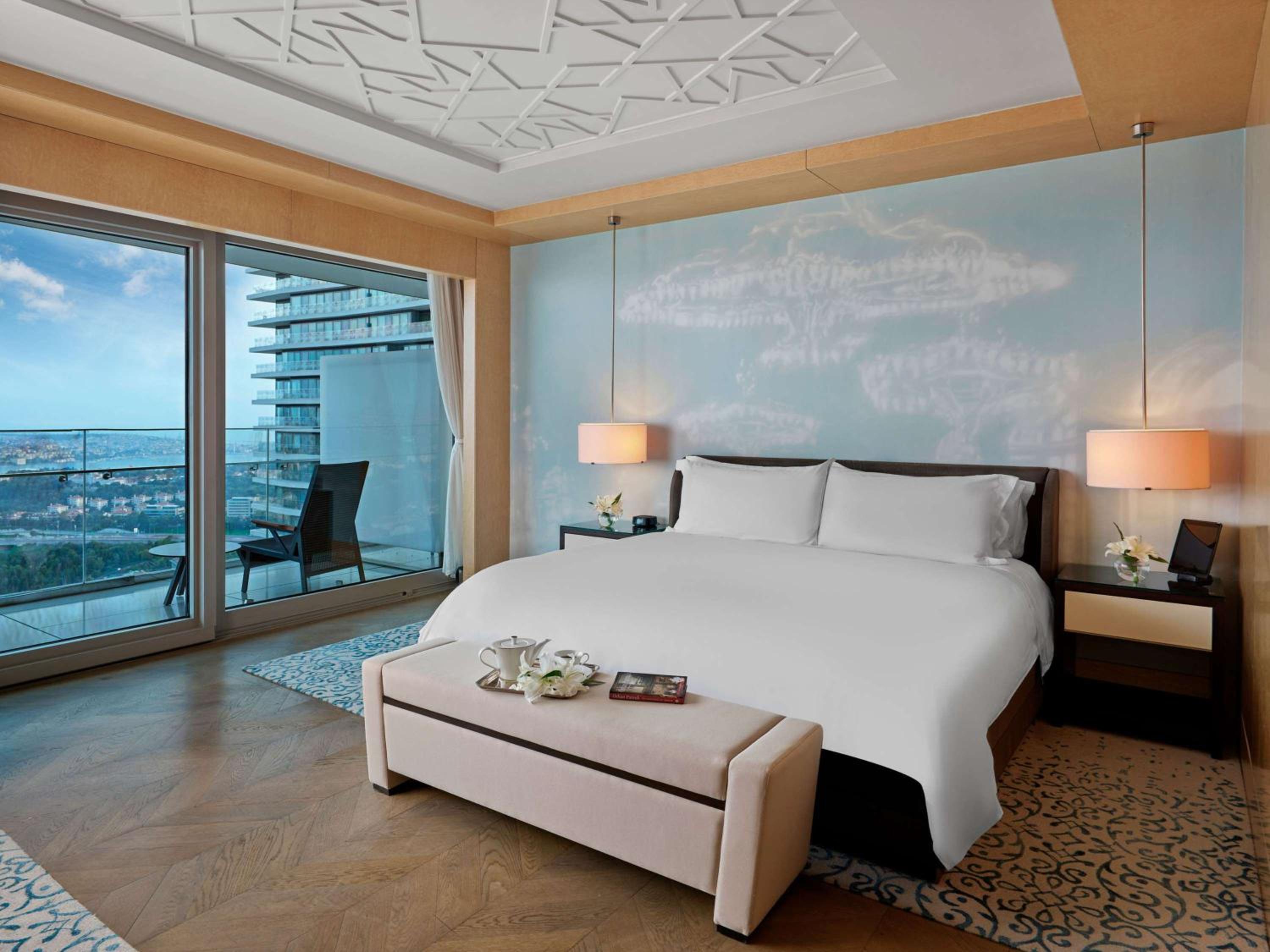Deluxe Room with Bosphorus View - Photo 3
