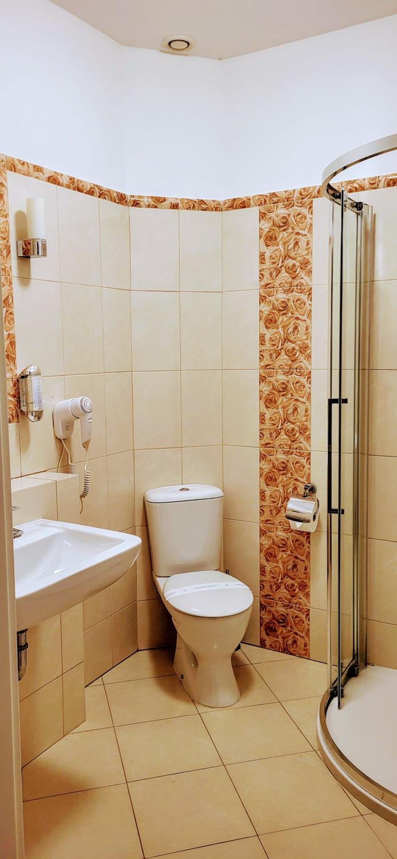Standard Triple Room - Photo 3