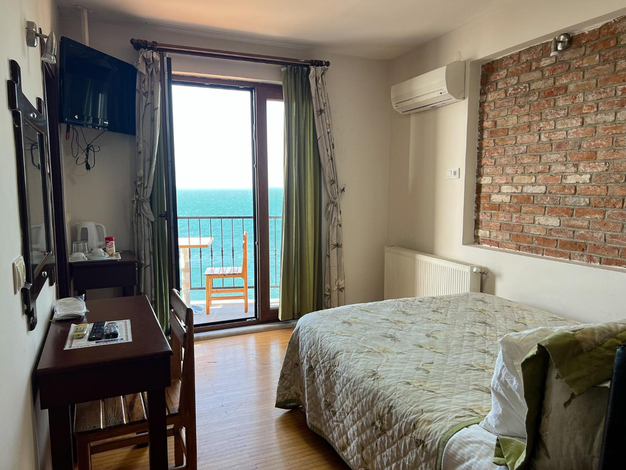 Economy Double or Twin Room