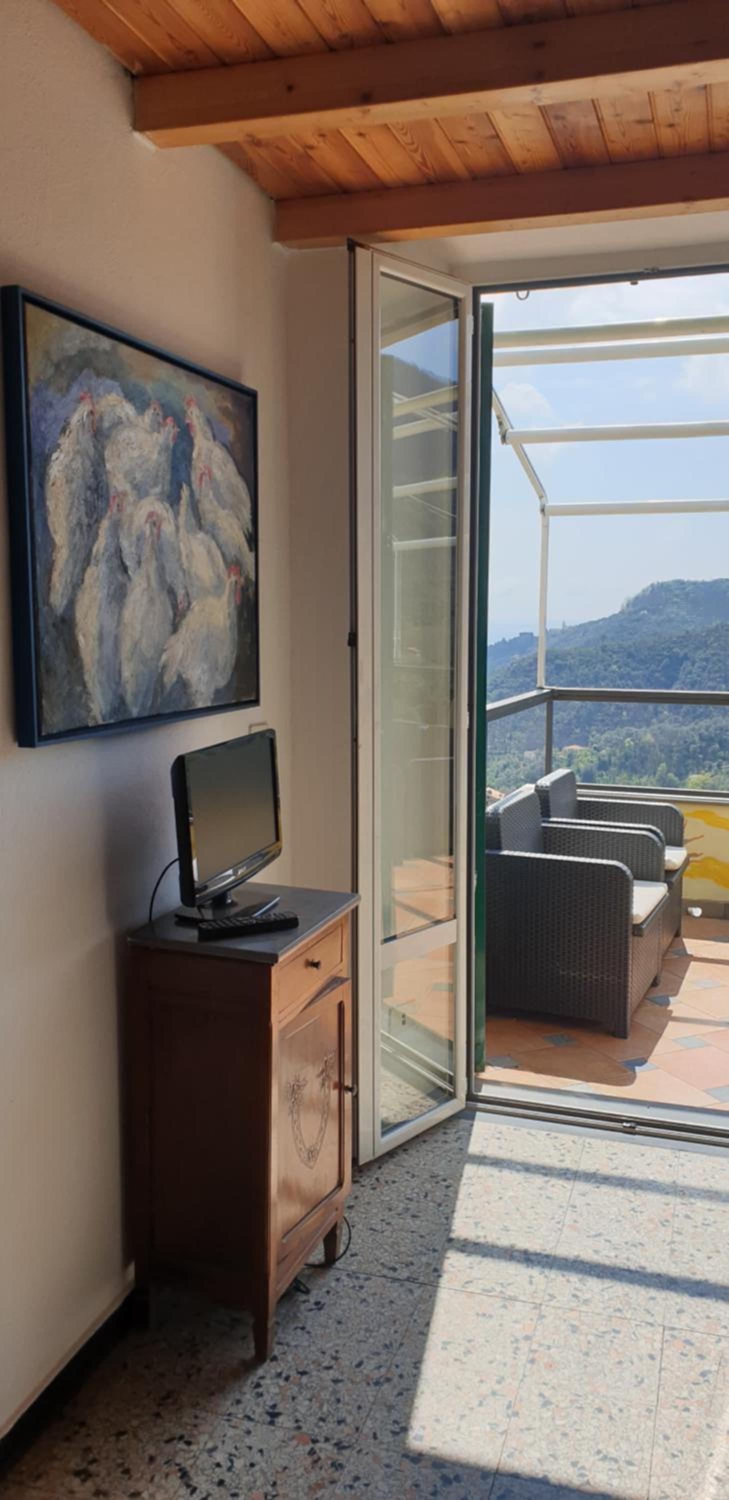 Apartment - Split Level - Photo 7