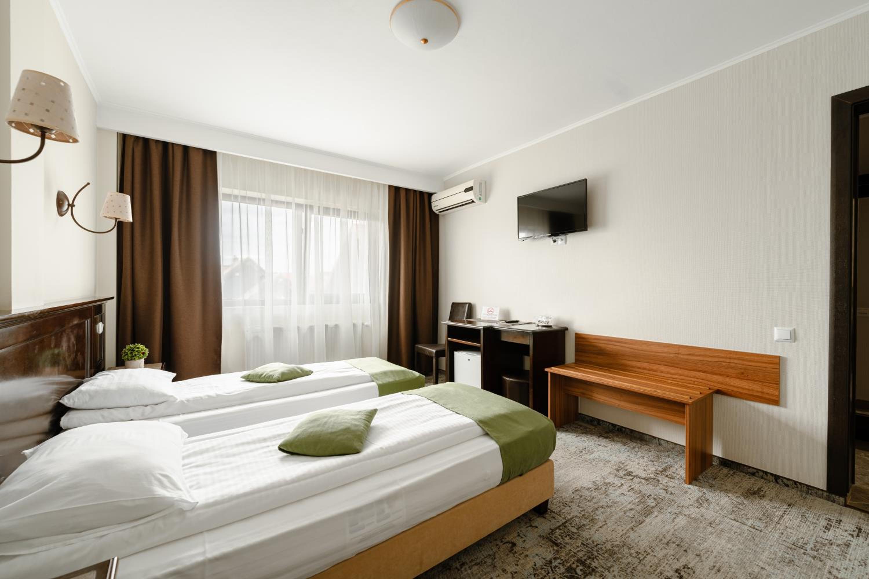 Two-Bedroom Suite photo 3