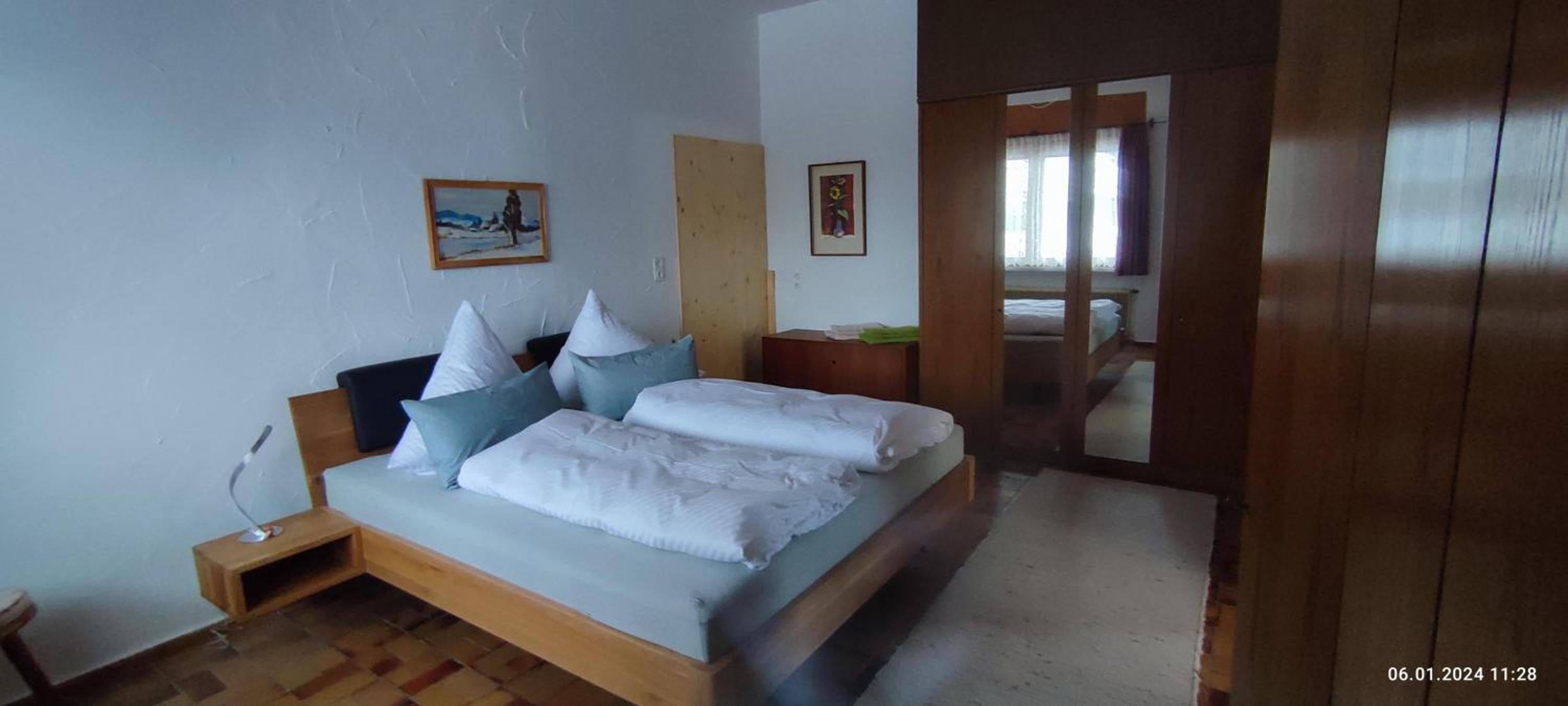 Two-Bedroom Apartment with Bathroom photo 1