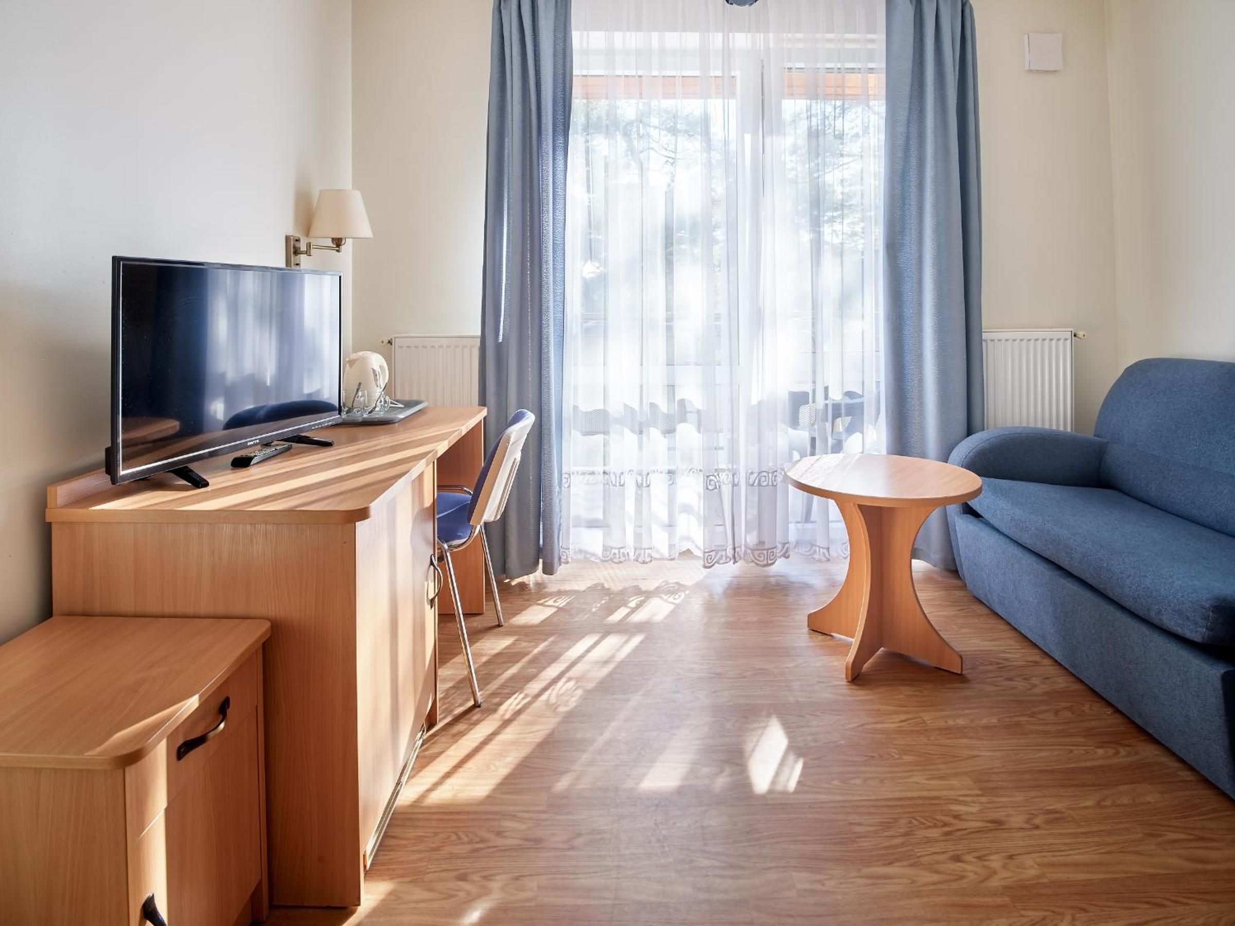 Large Double Room - Photo 13