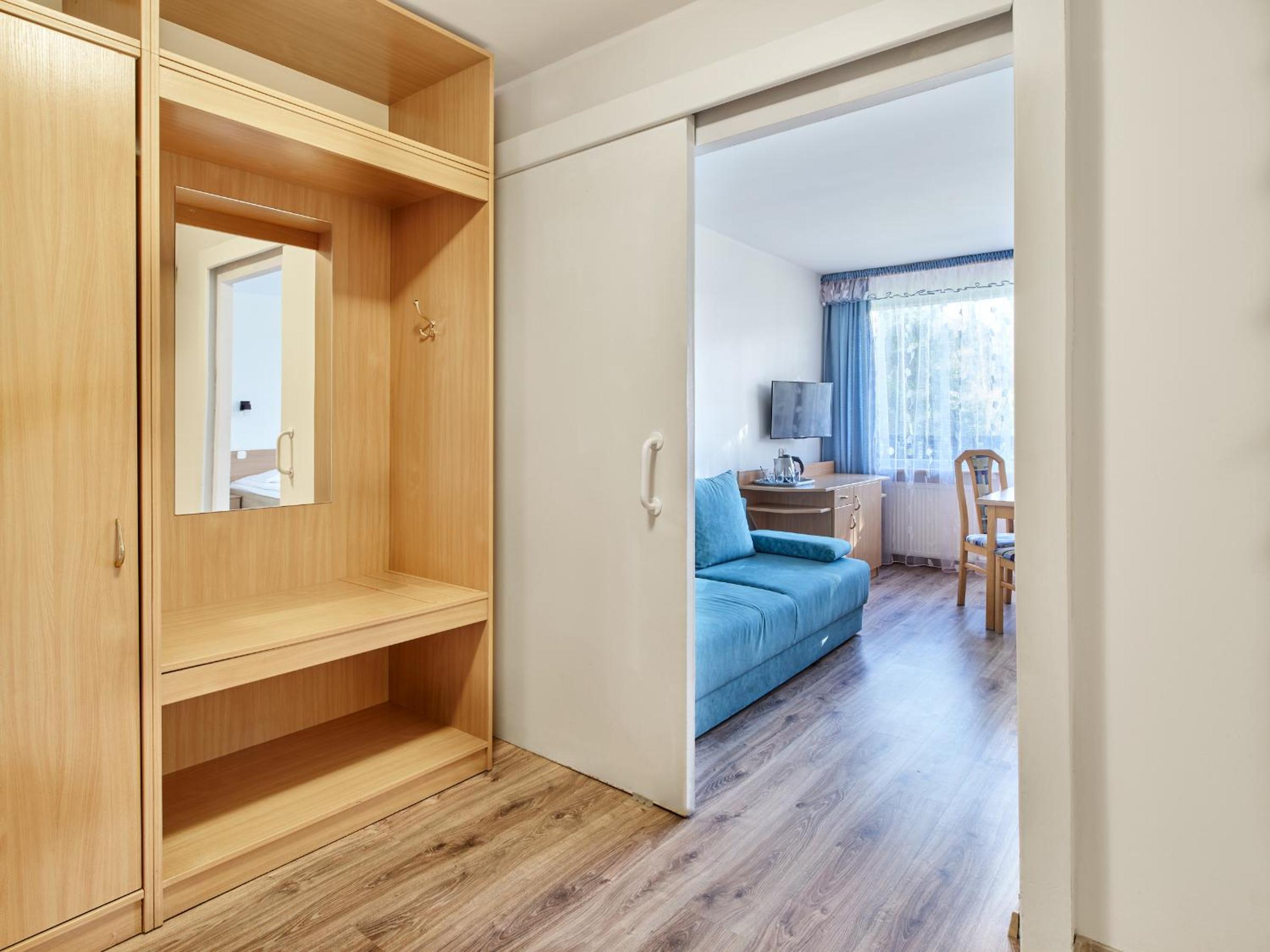 Triple Room - Photo 7