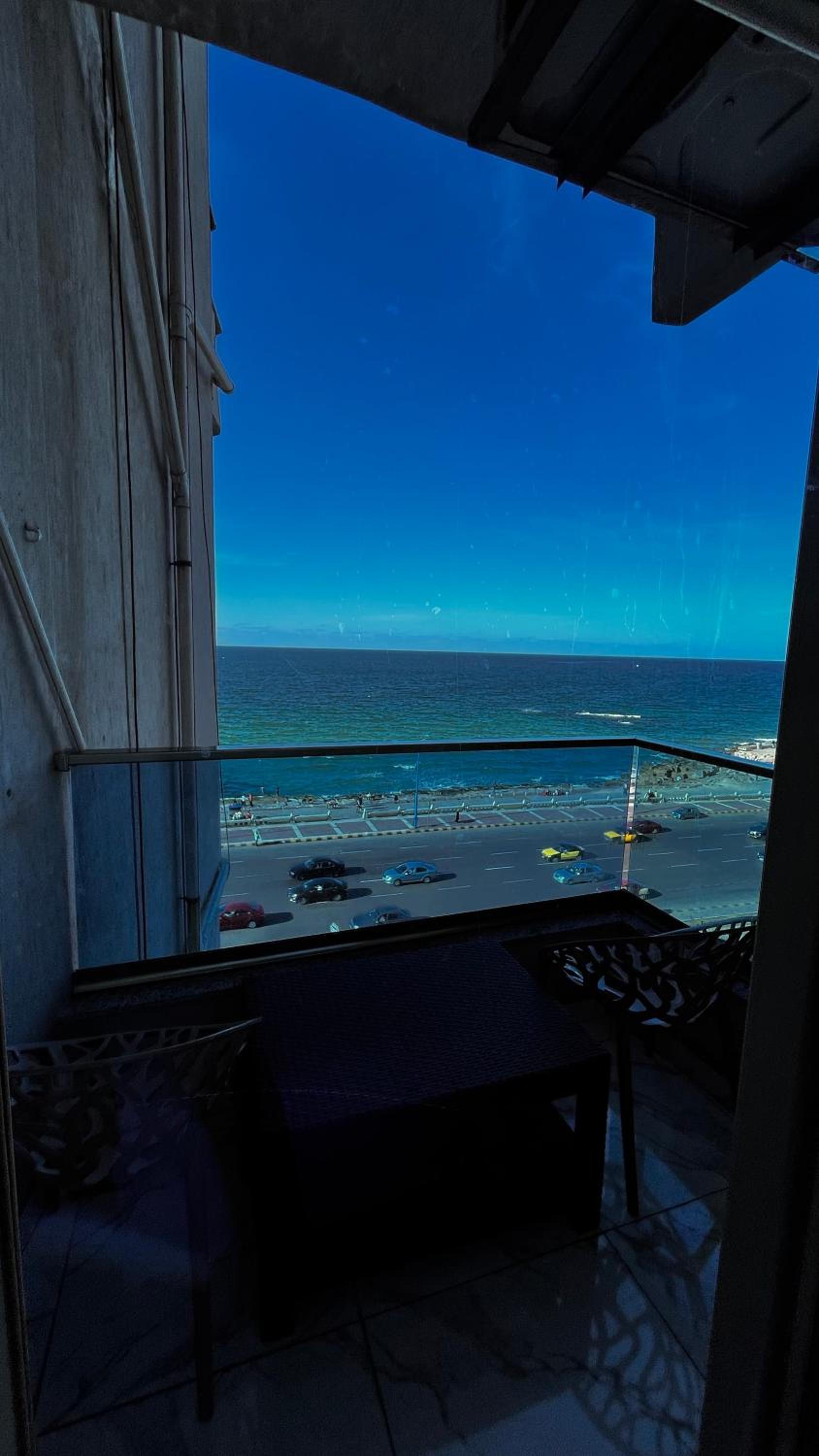 Suite Lit Queen-Size – Vue sur Mer