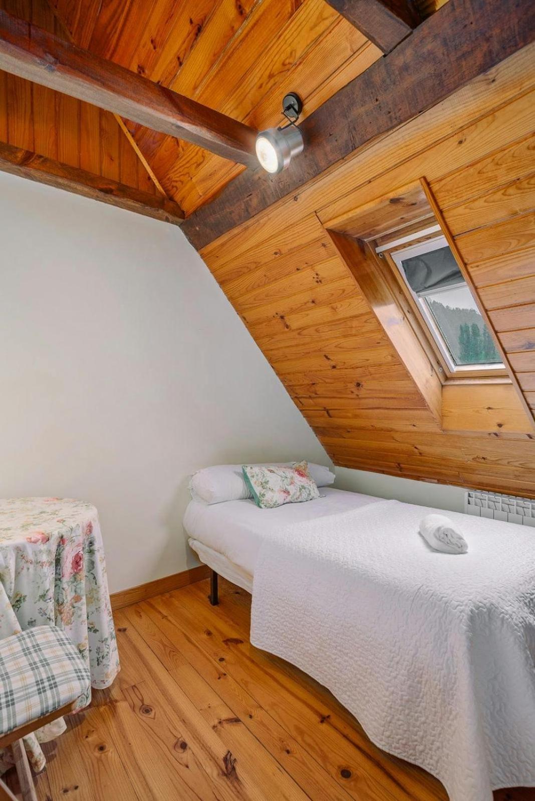 Four-Bedroom House photo 2