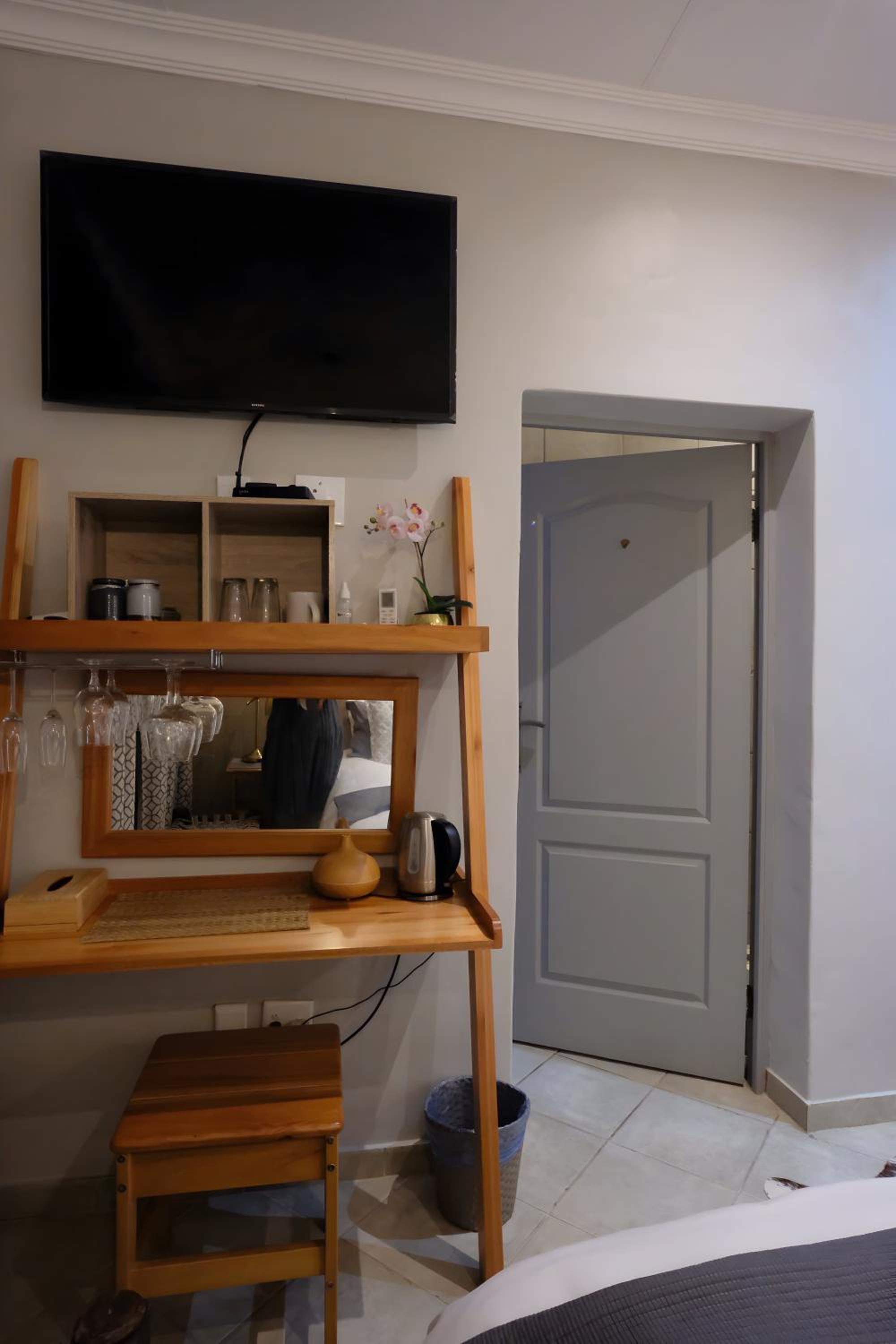 Double or Twin Room photo 1
