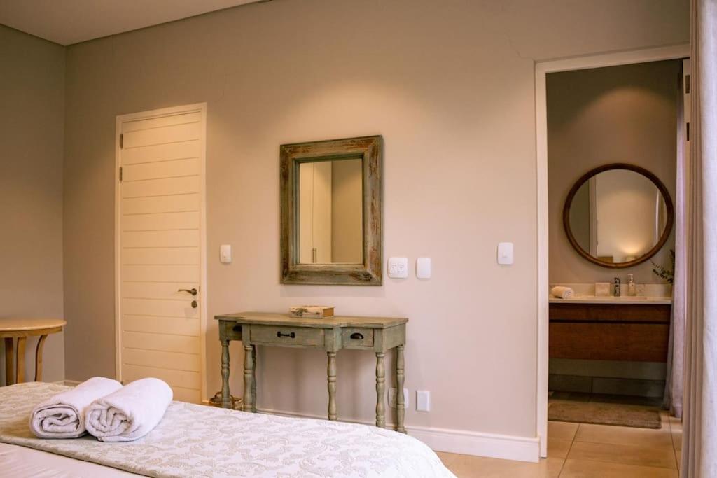 Villa photo 3