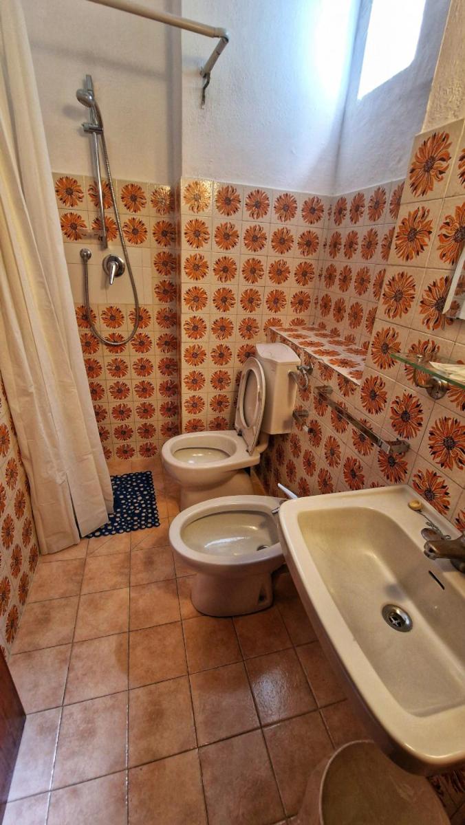 Quadruple Room with Sea View - Photo 5