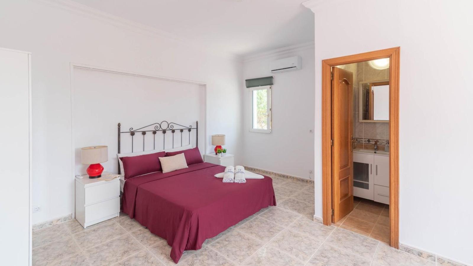 Casa de cuatro habitaciones
