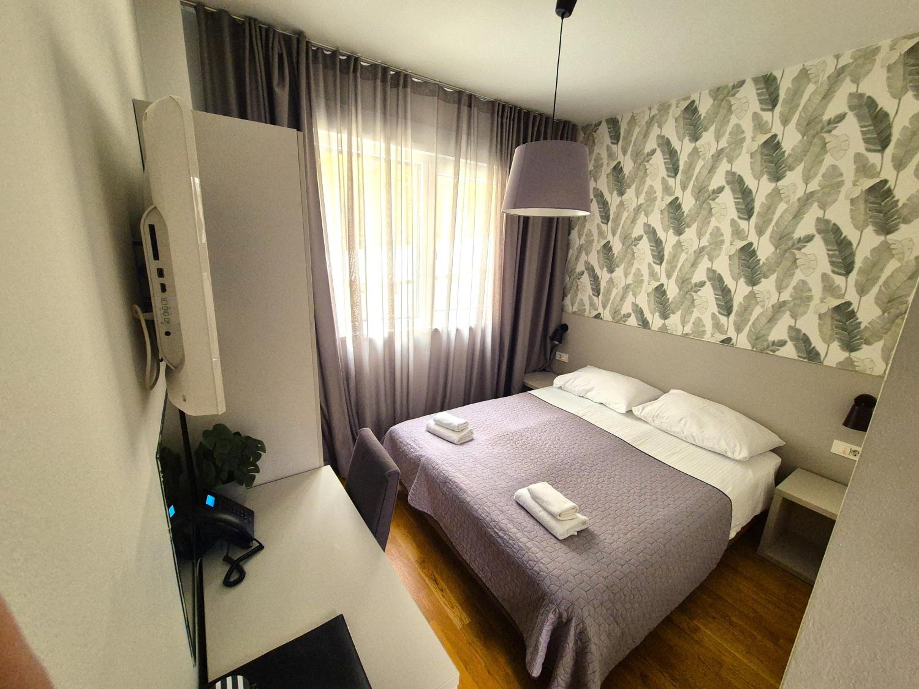 Economy Double Room photo 1