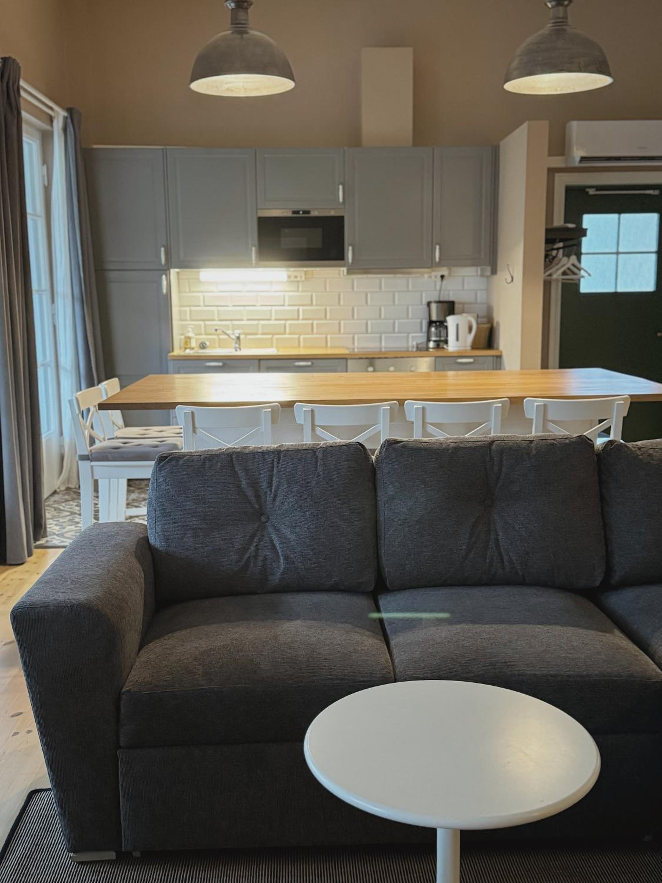 Apartment with Lake View photo 2