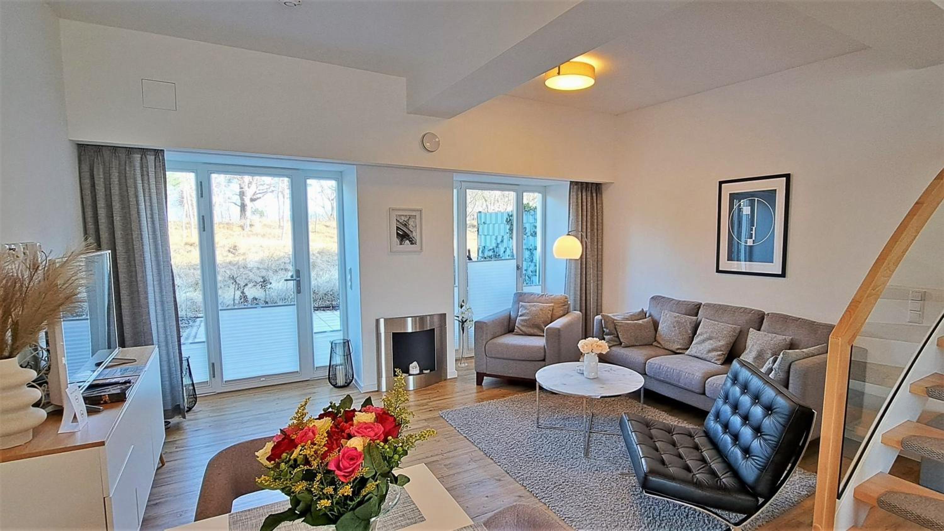 Apartment with Terrace photo 1
