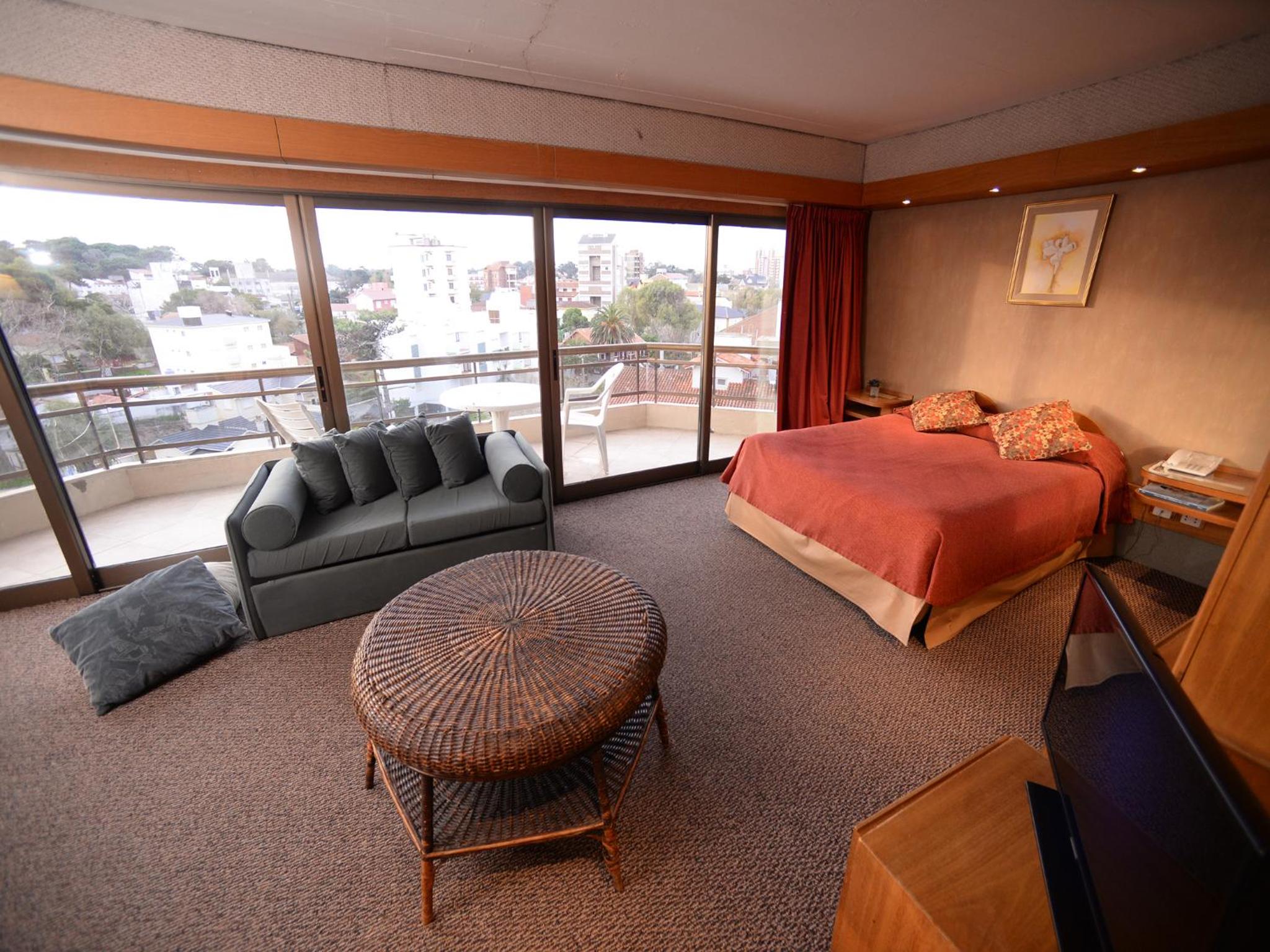 Suite Deluxe (5 Adults)