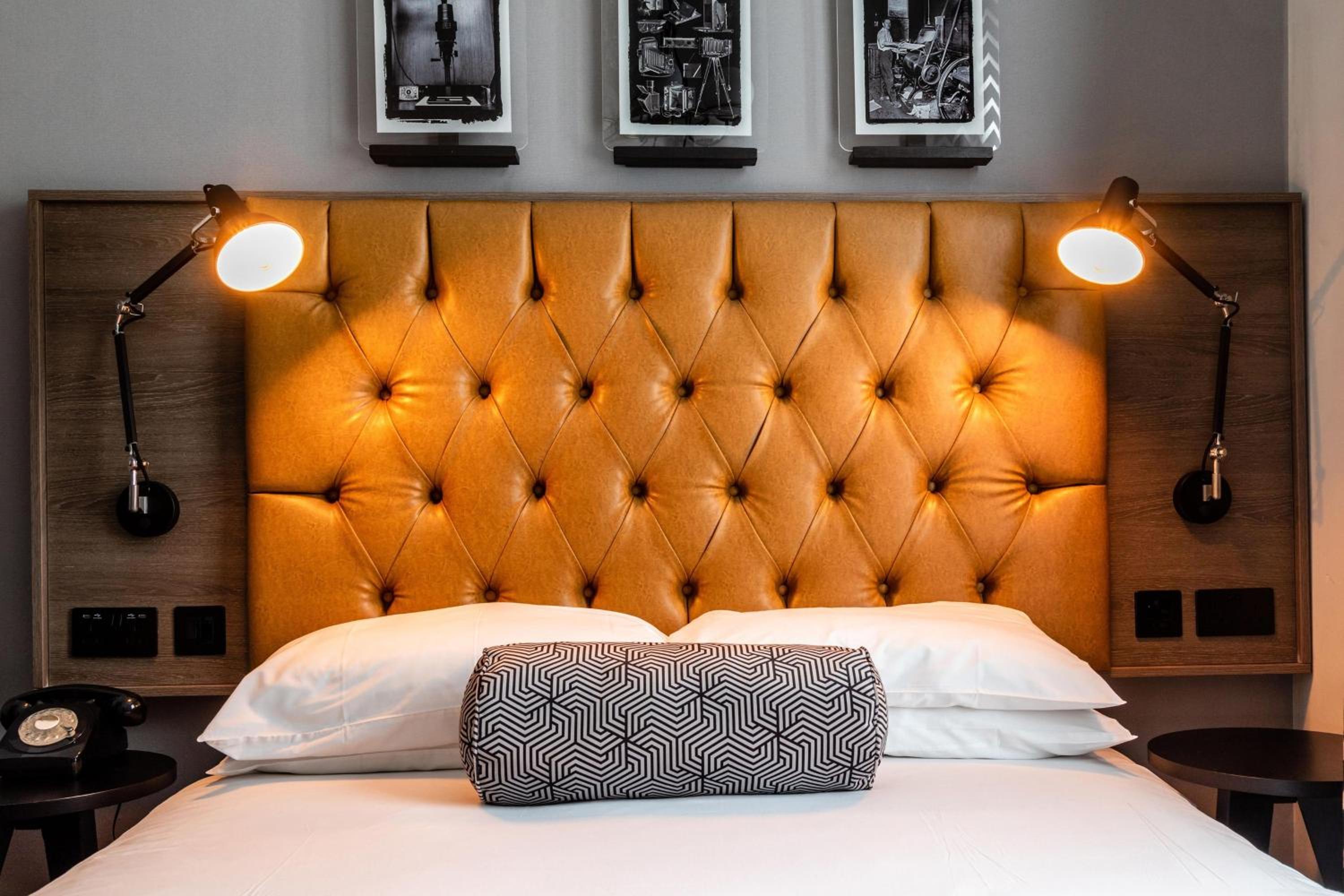 Superior Print, Guest room, 1 Double - Photo 8