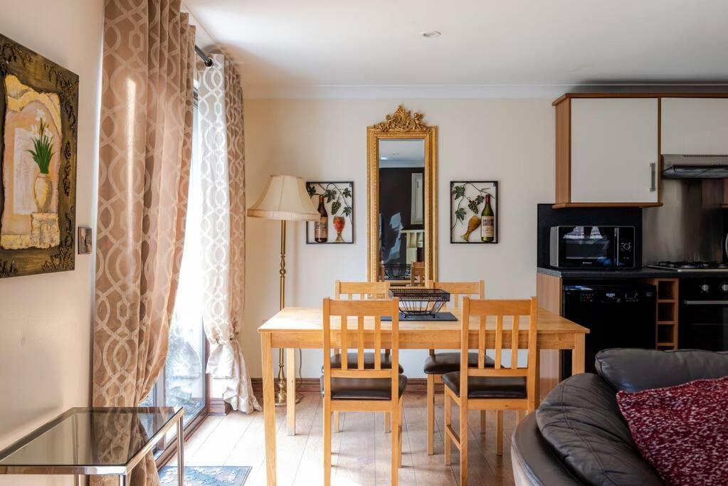 Two-Bedroom Villa photo 2