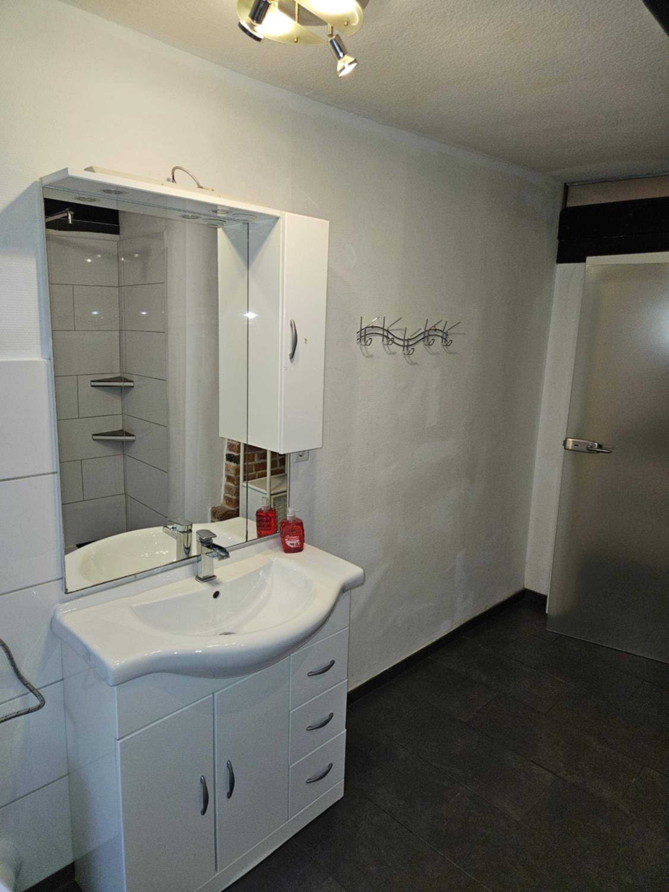 Two-Bedroom Apartment - 3 photo 2