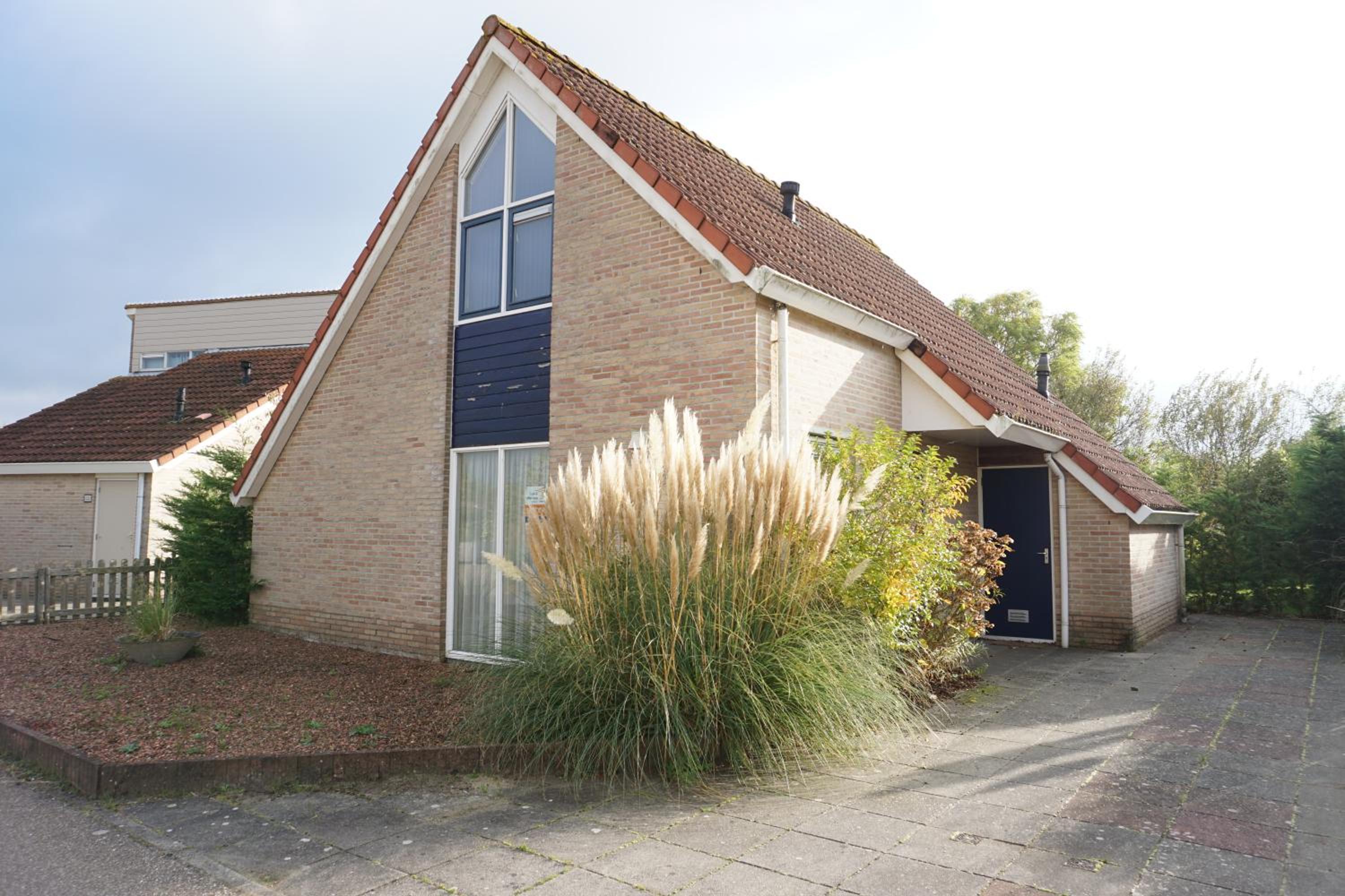 Three-Bedroom House photo 1