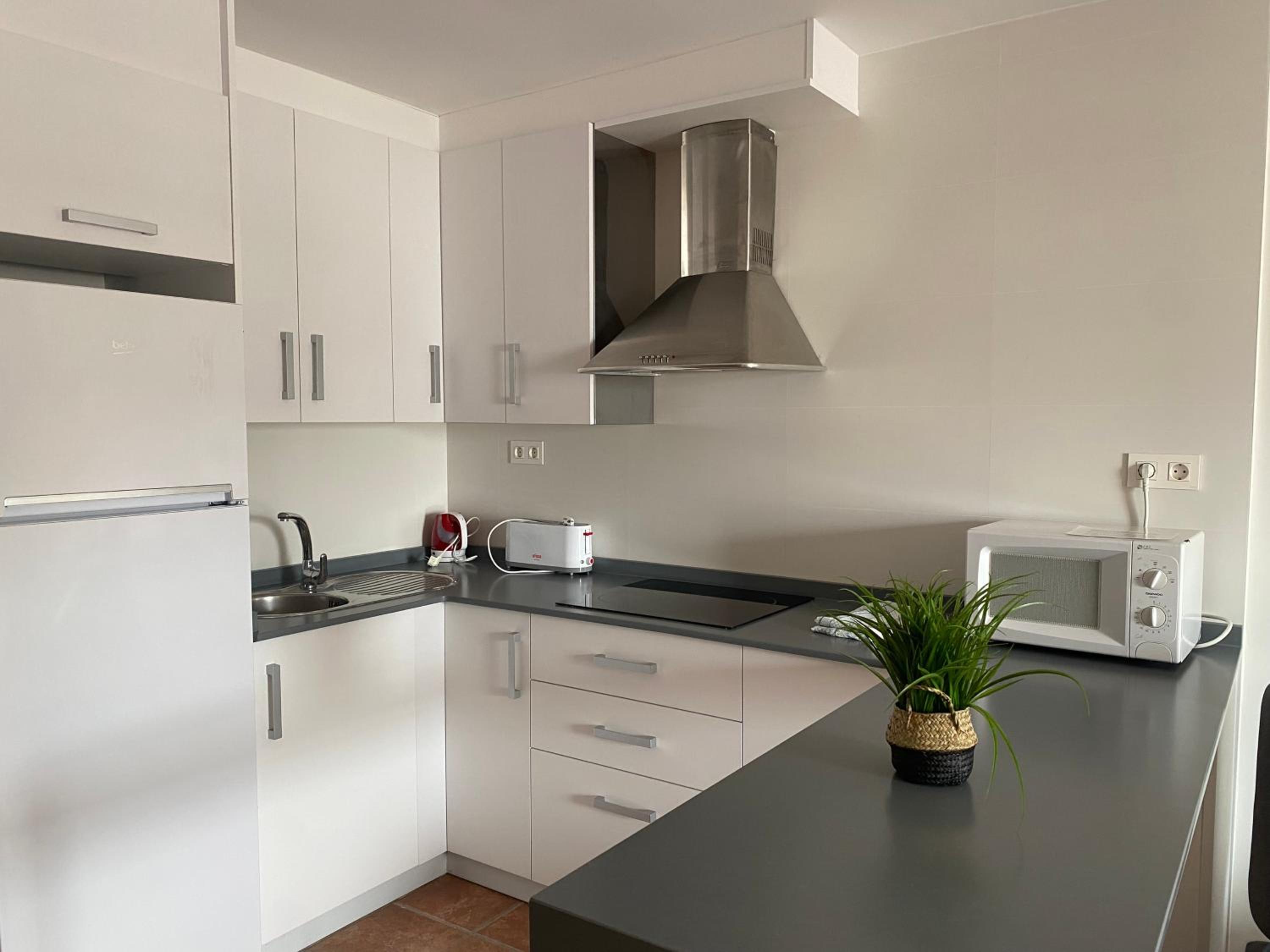 Modern Two-Bedroom Apartment with terrace photo 2