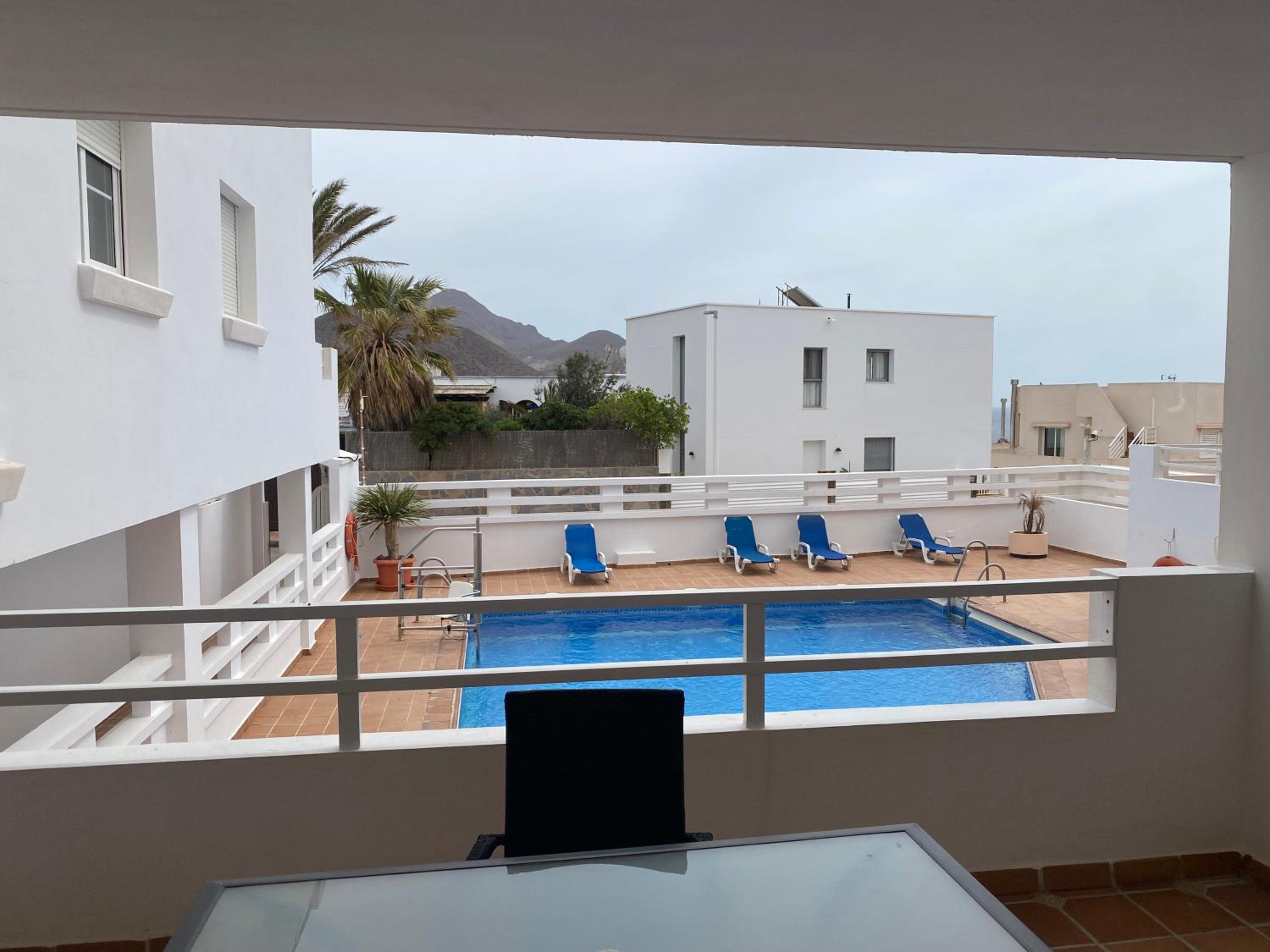 Modern Two-Bedroom Apartment with terrace photo 3