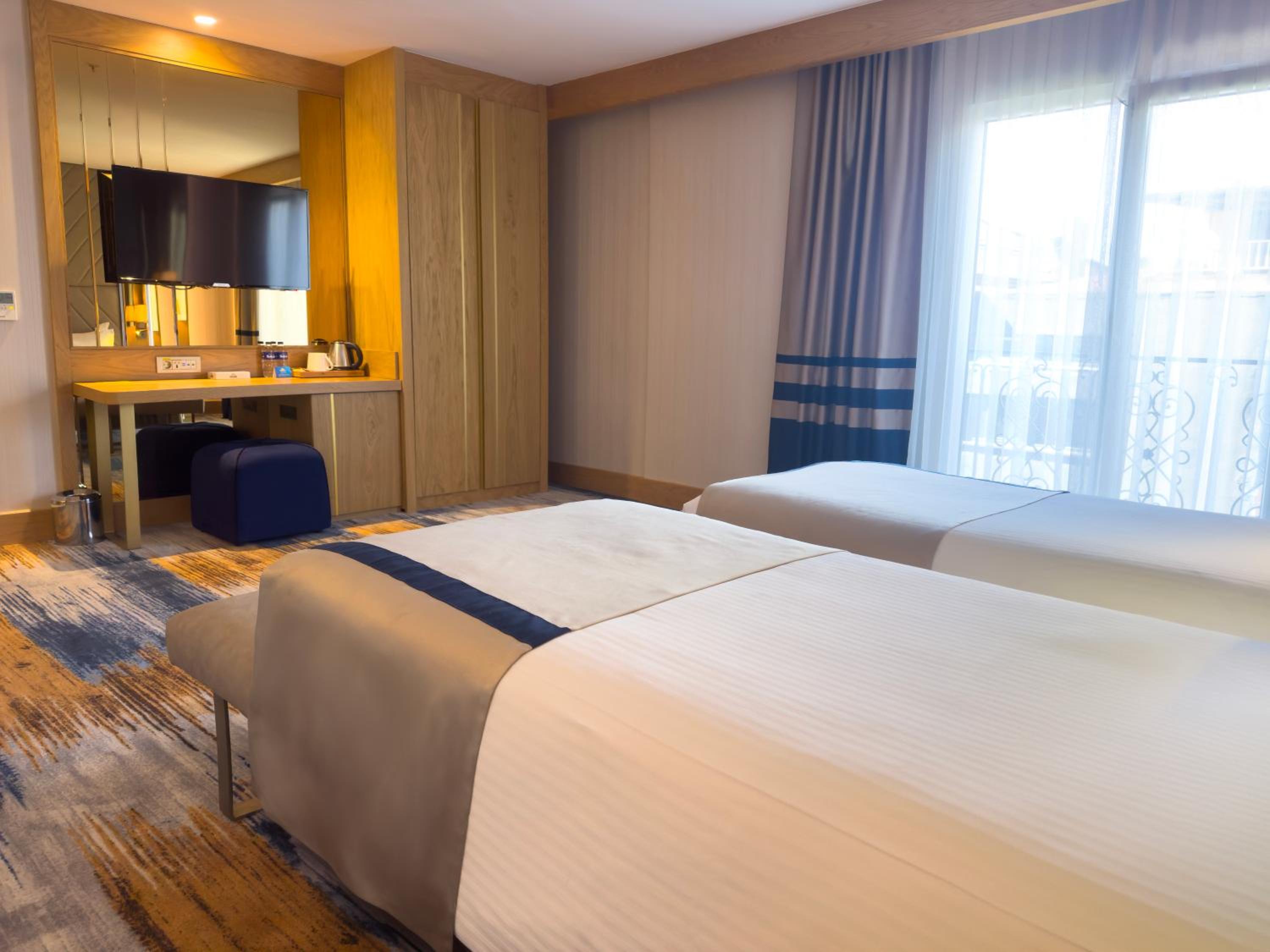 Superior Twin Room photo 2