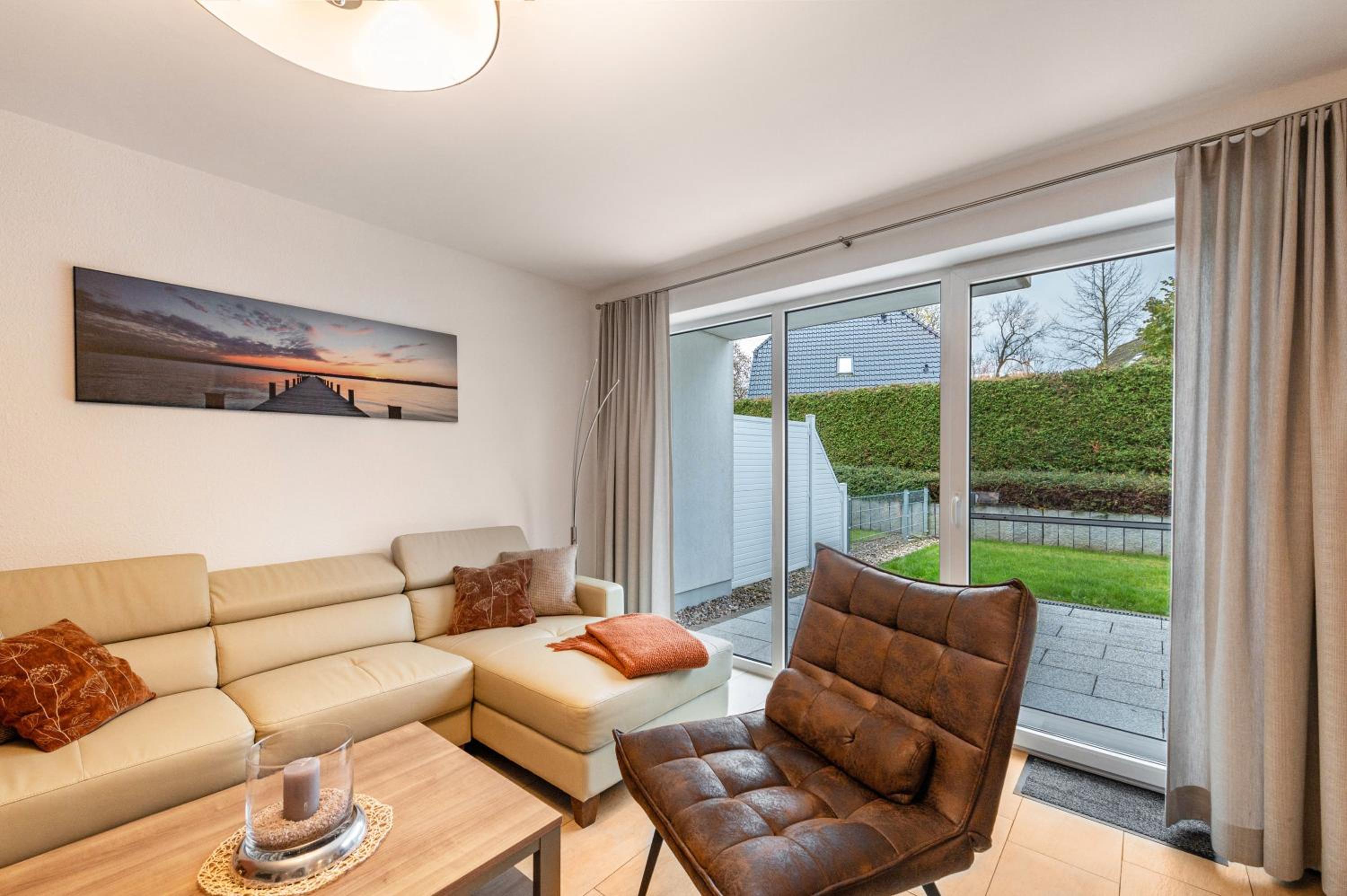 Two-Bedroom Deluxe Apartment with Garden View photo 1
