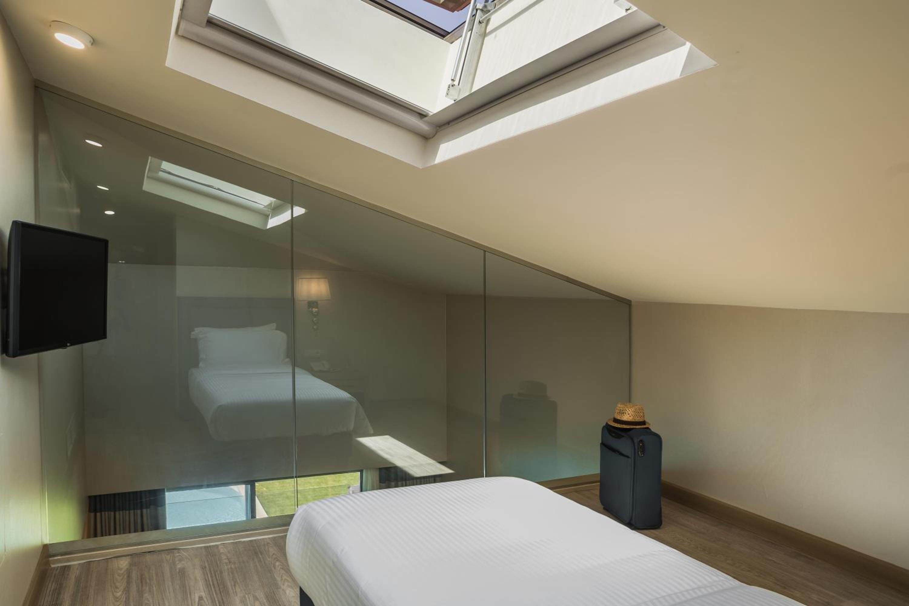 Maisonette with Sea View - Photo 2