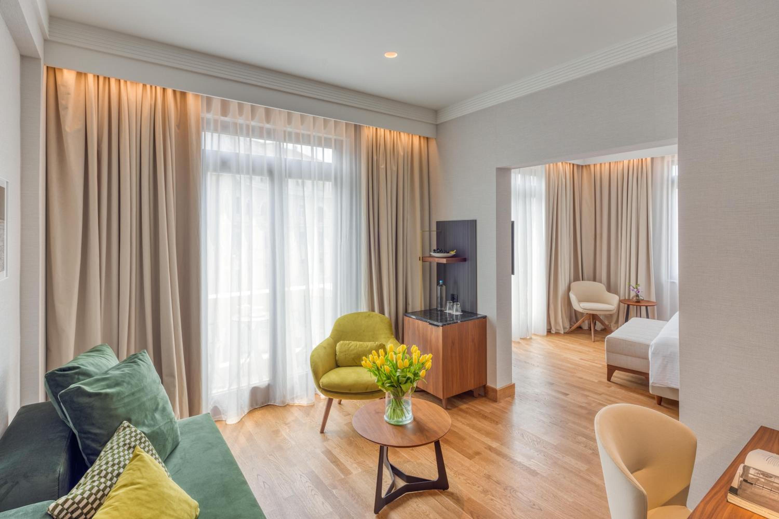 Junior Suite - Photo 2