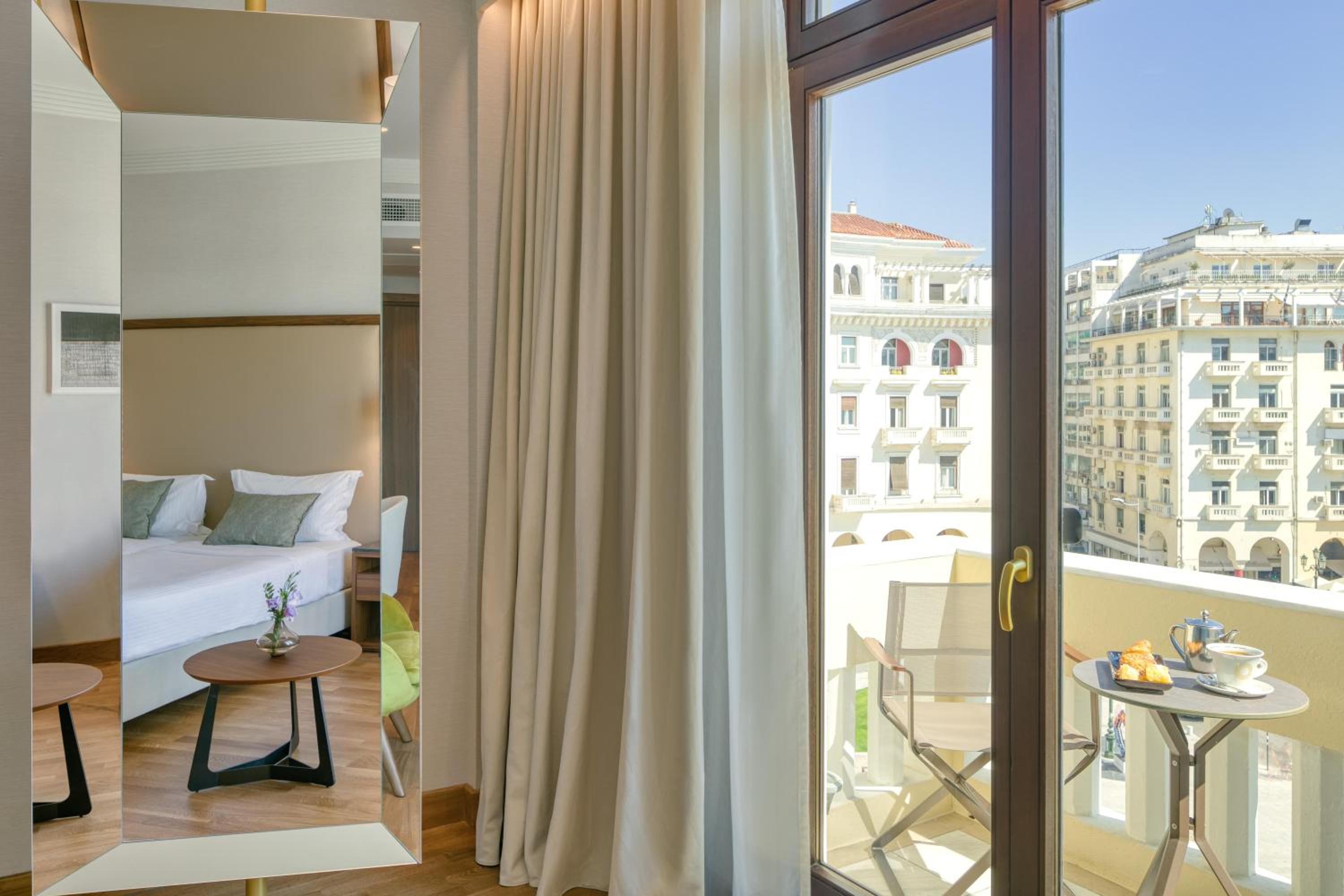 Premium Triple Room with Side Sea View