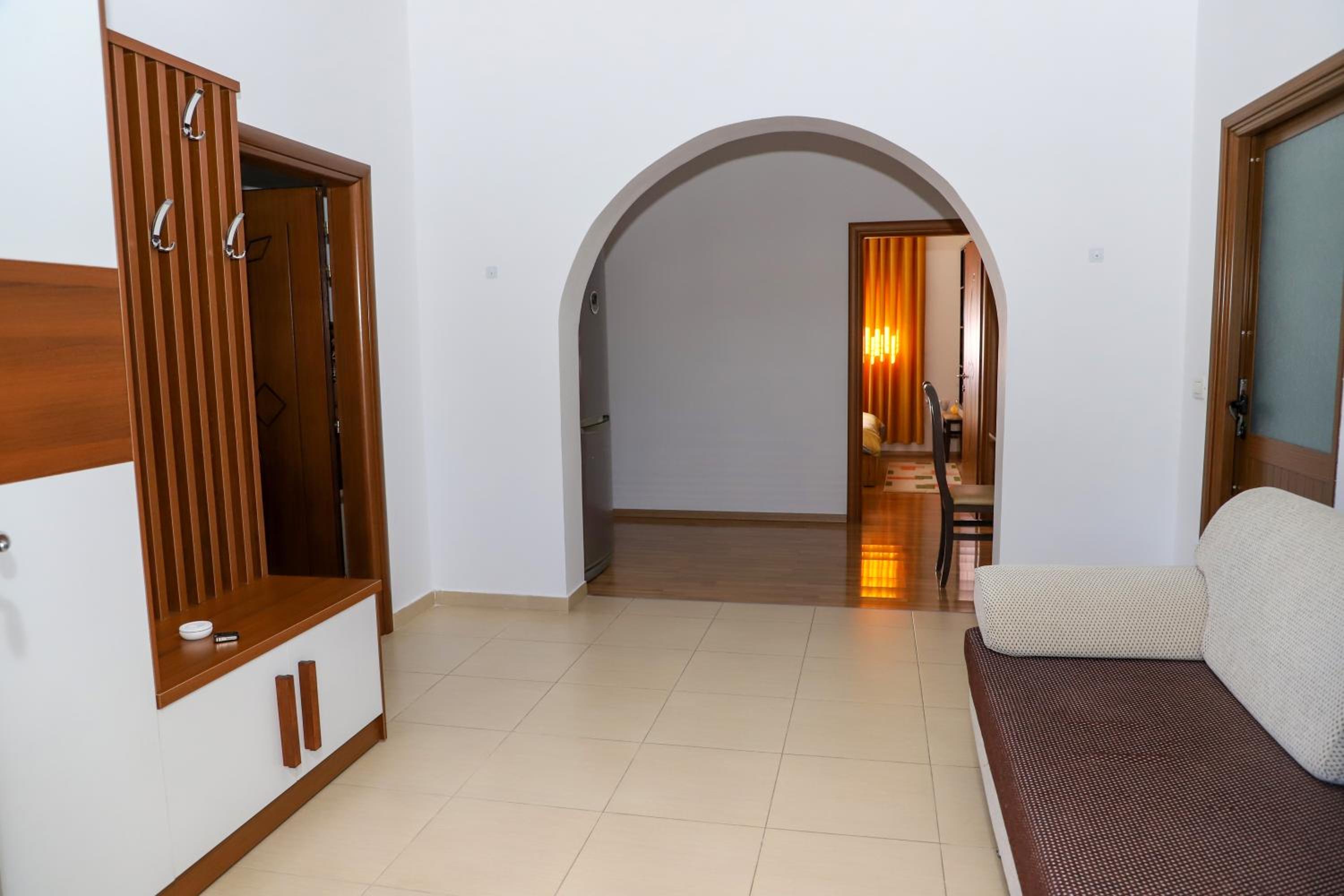 Quadruple Room with Private Bathroom