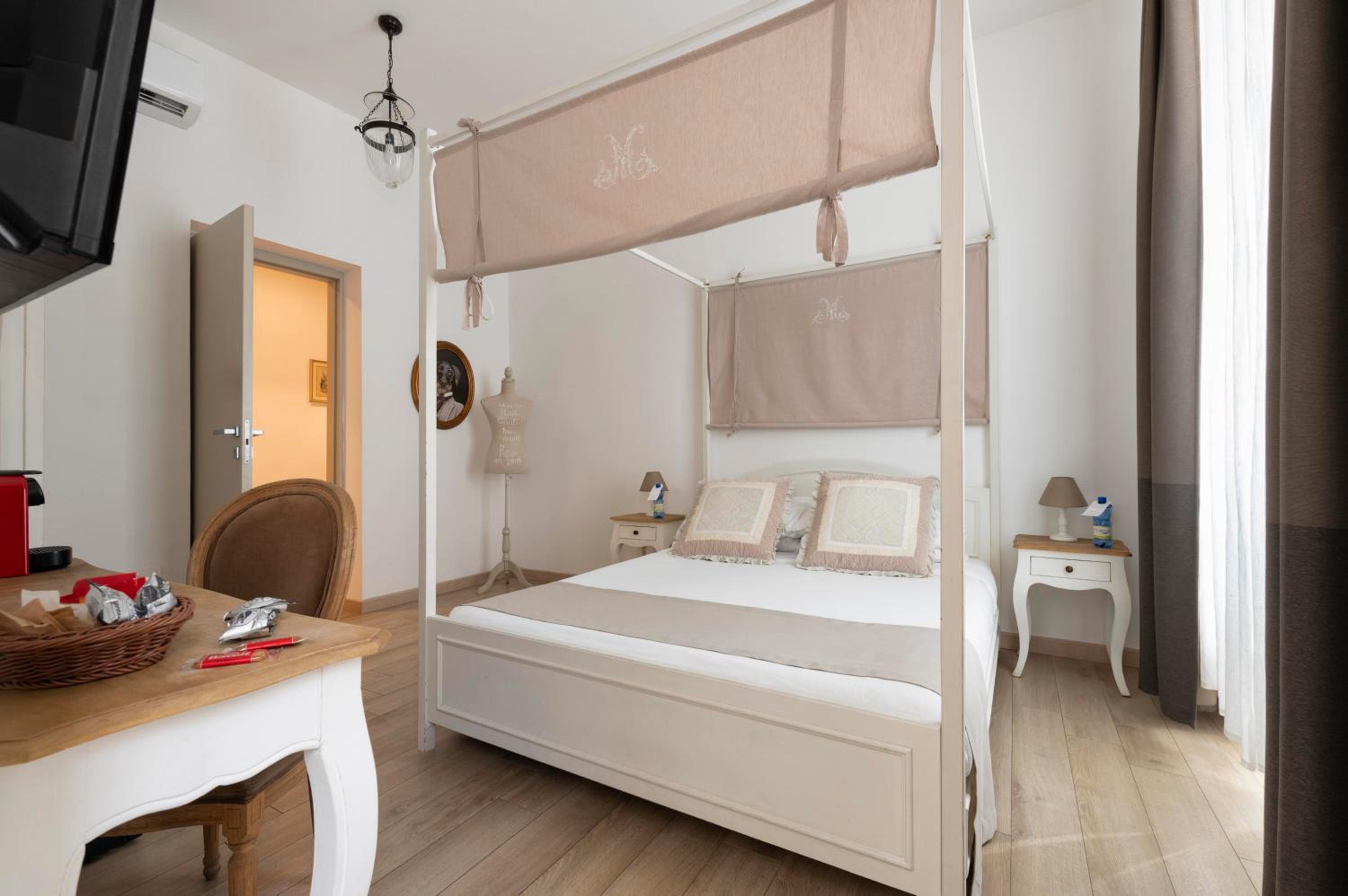 Deluxe Double Room photo 1