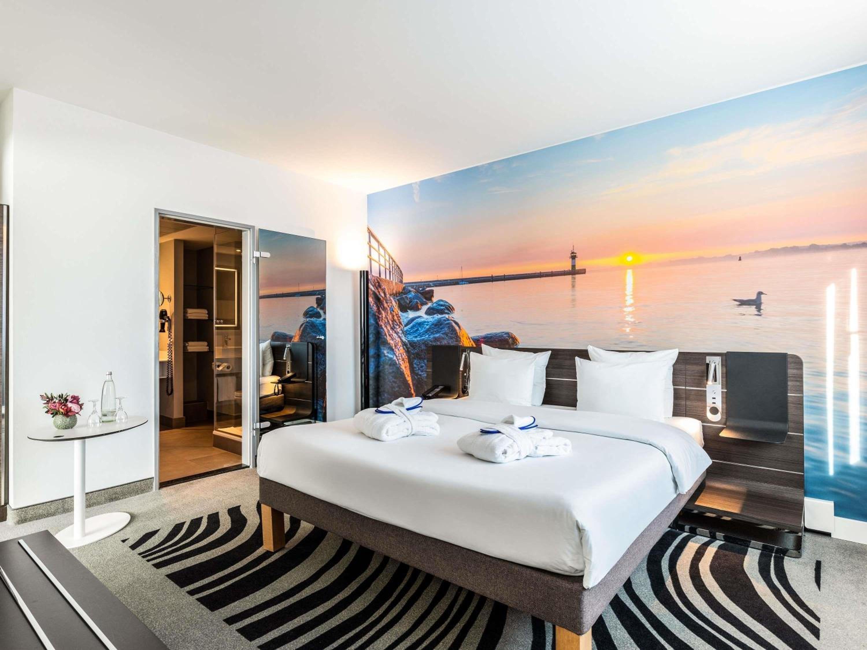 Superior Suite with Sofa thumbnail 5