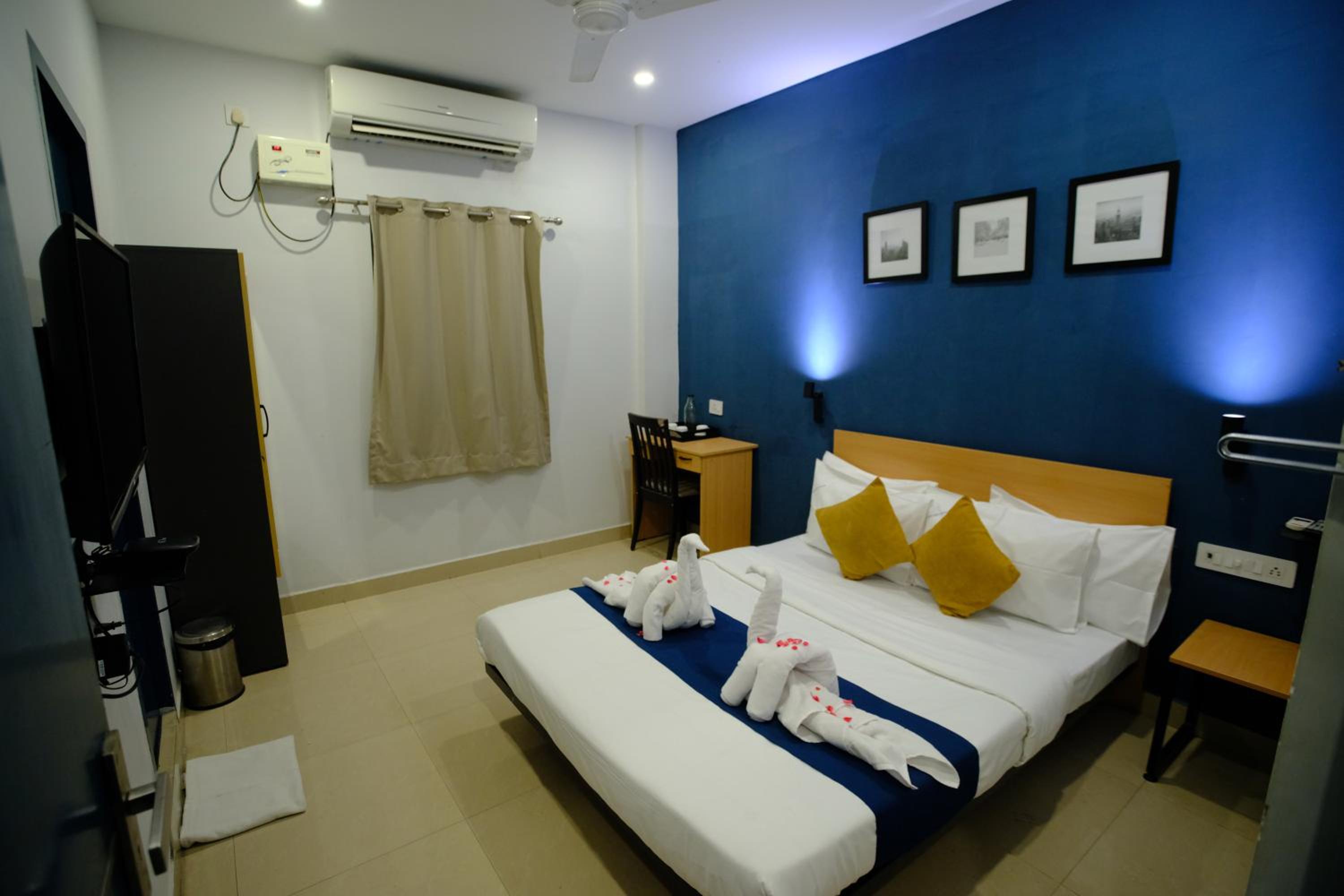Deluxe Double Room - Photo 5